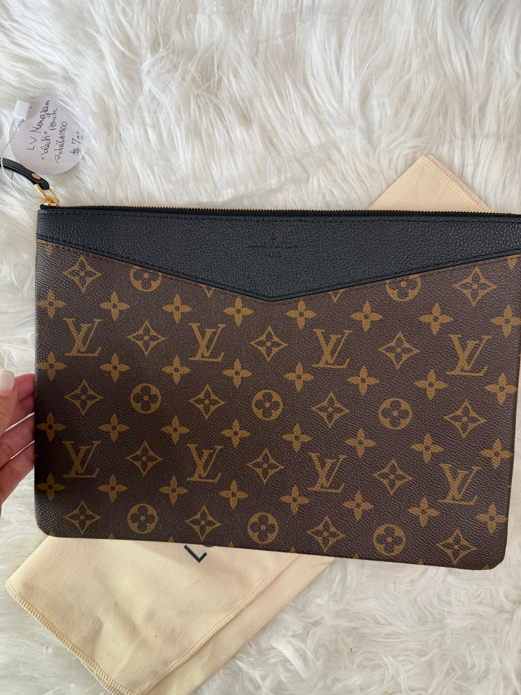LOUIS VUITTON MONOGRAM DAILY POUCH