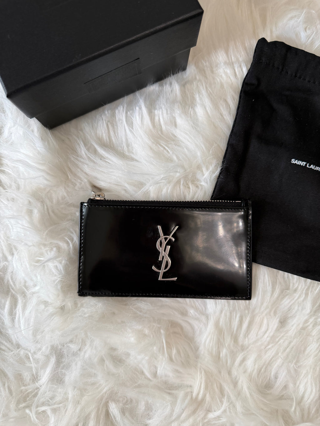 SAINT LAURENT ZIPPED PATENT FRAGMENTS CARDS HOLDER