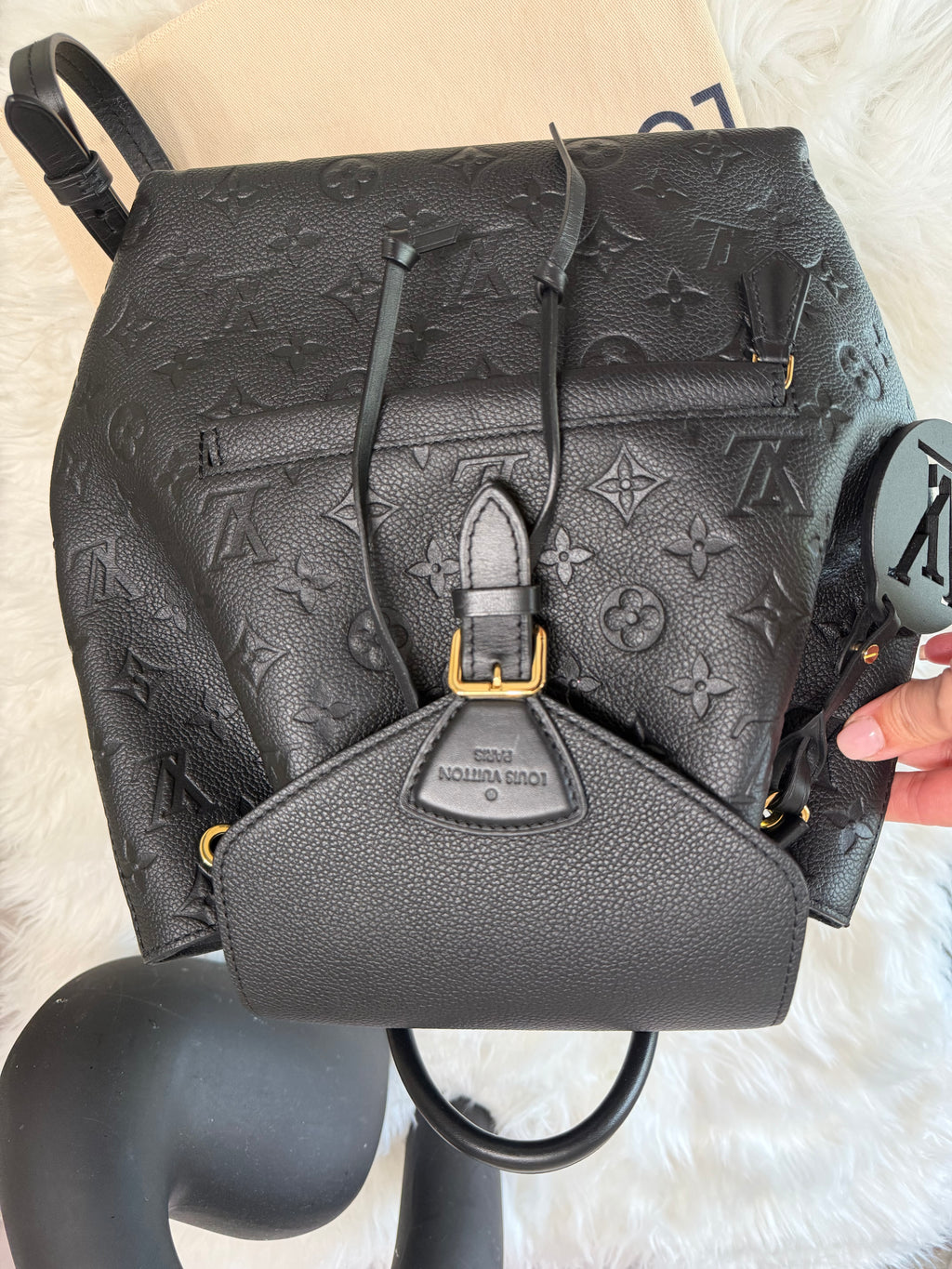 LOUIS VUITTON MONTSOURIS NM BACKBACK