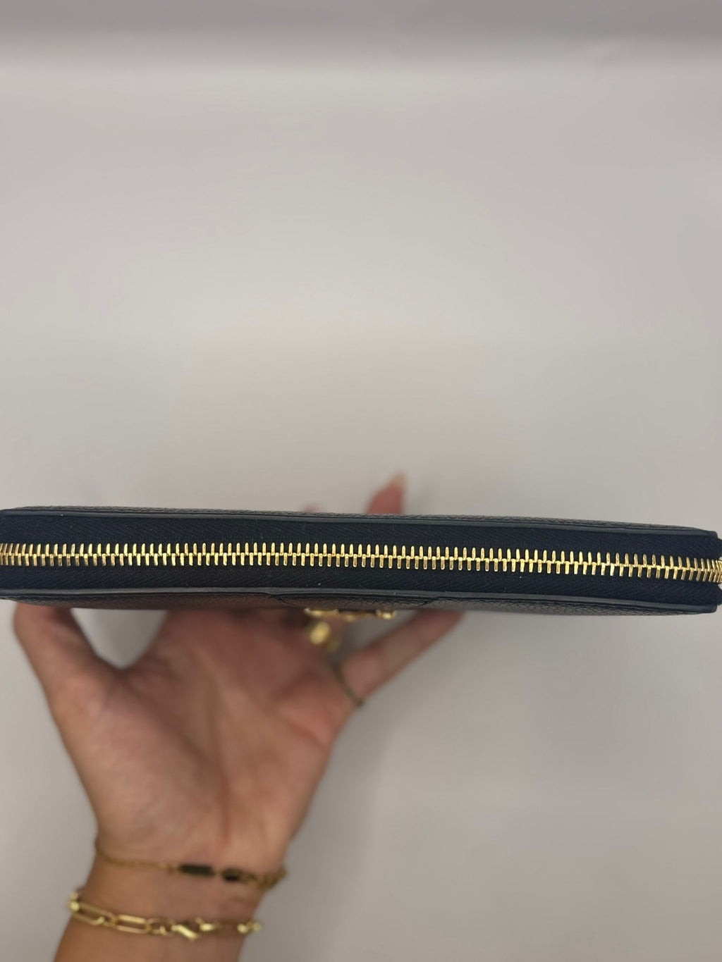 Versace Virtus Round Zipper Wallet