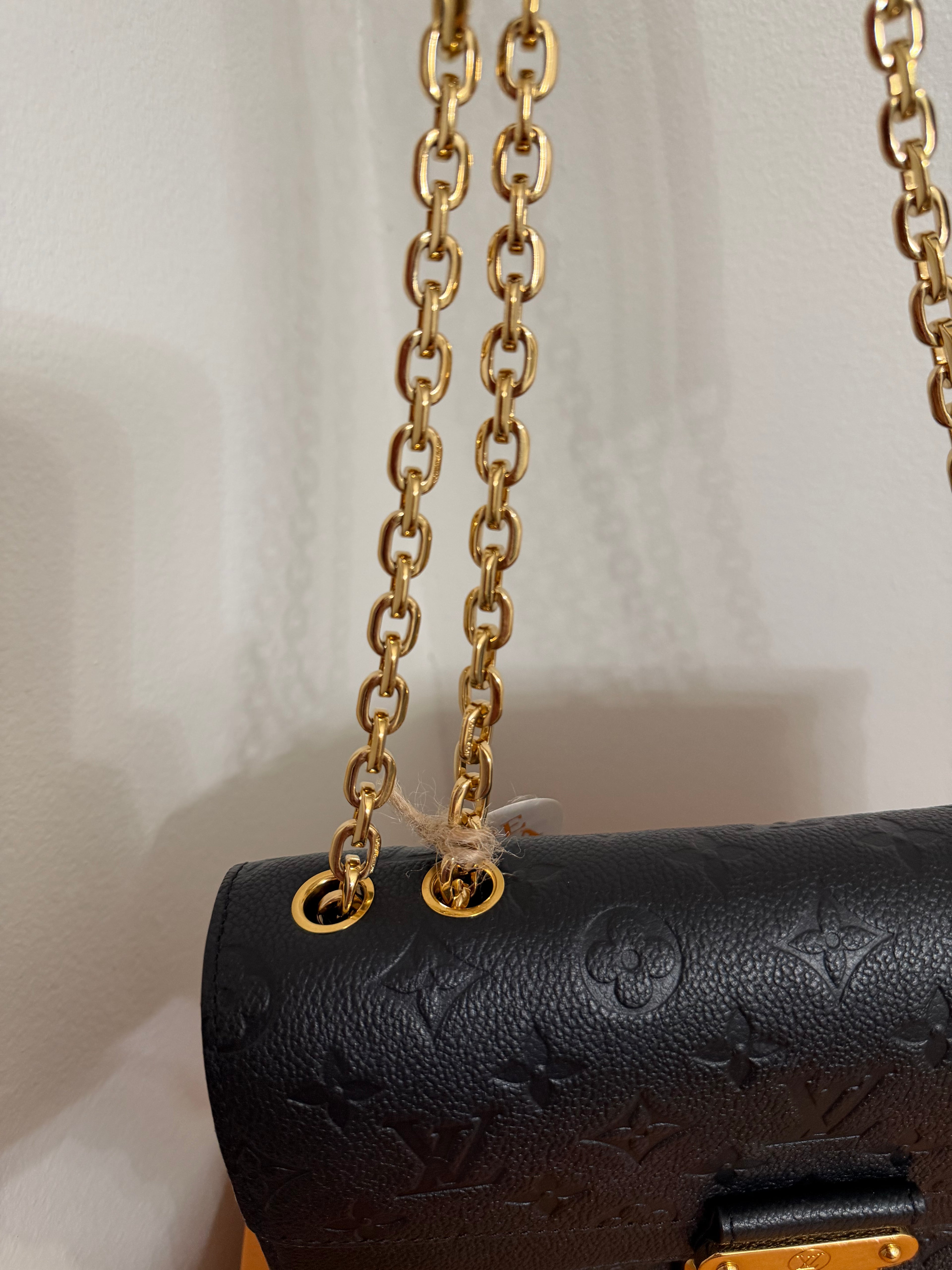 LOUIS VUITTON MARCEAU BAG