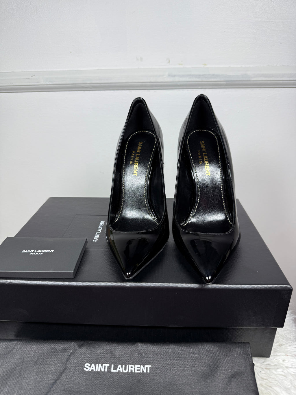 SAINT LAURENT OPYUM BLACK PATENT POINTED TOE PUMPS