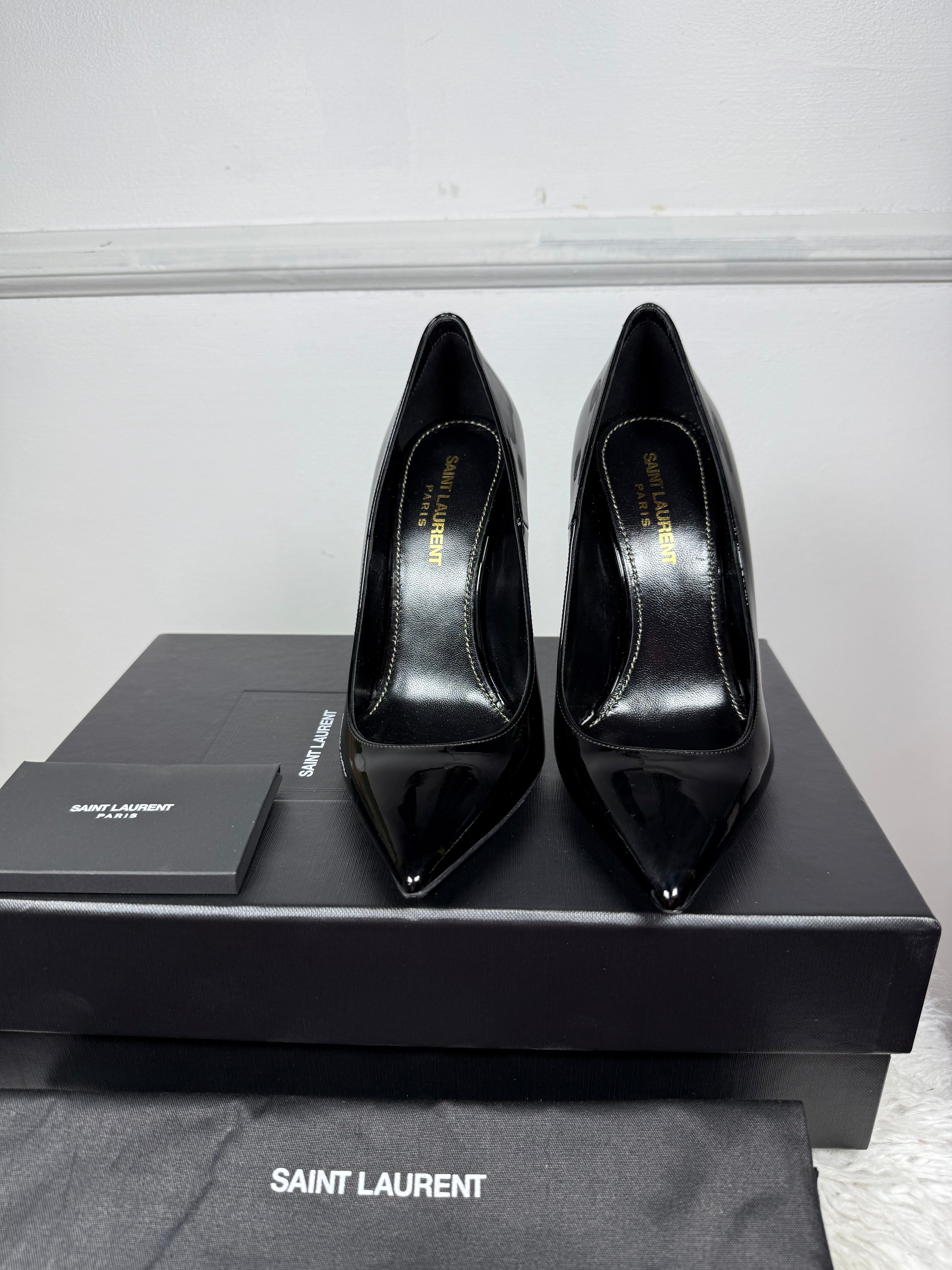 SAINT LAURENT OPYUM BLACK PATENT POINTED TOE PUMPS