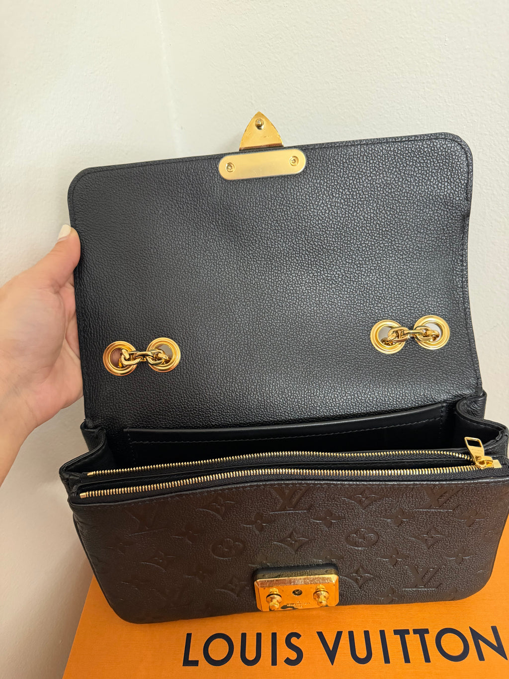 LOUIS VUITTON MARCEAU BAG