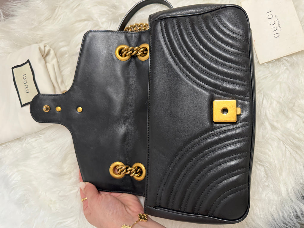 GUCCI GG MARMONT SHOULDER BAG