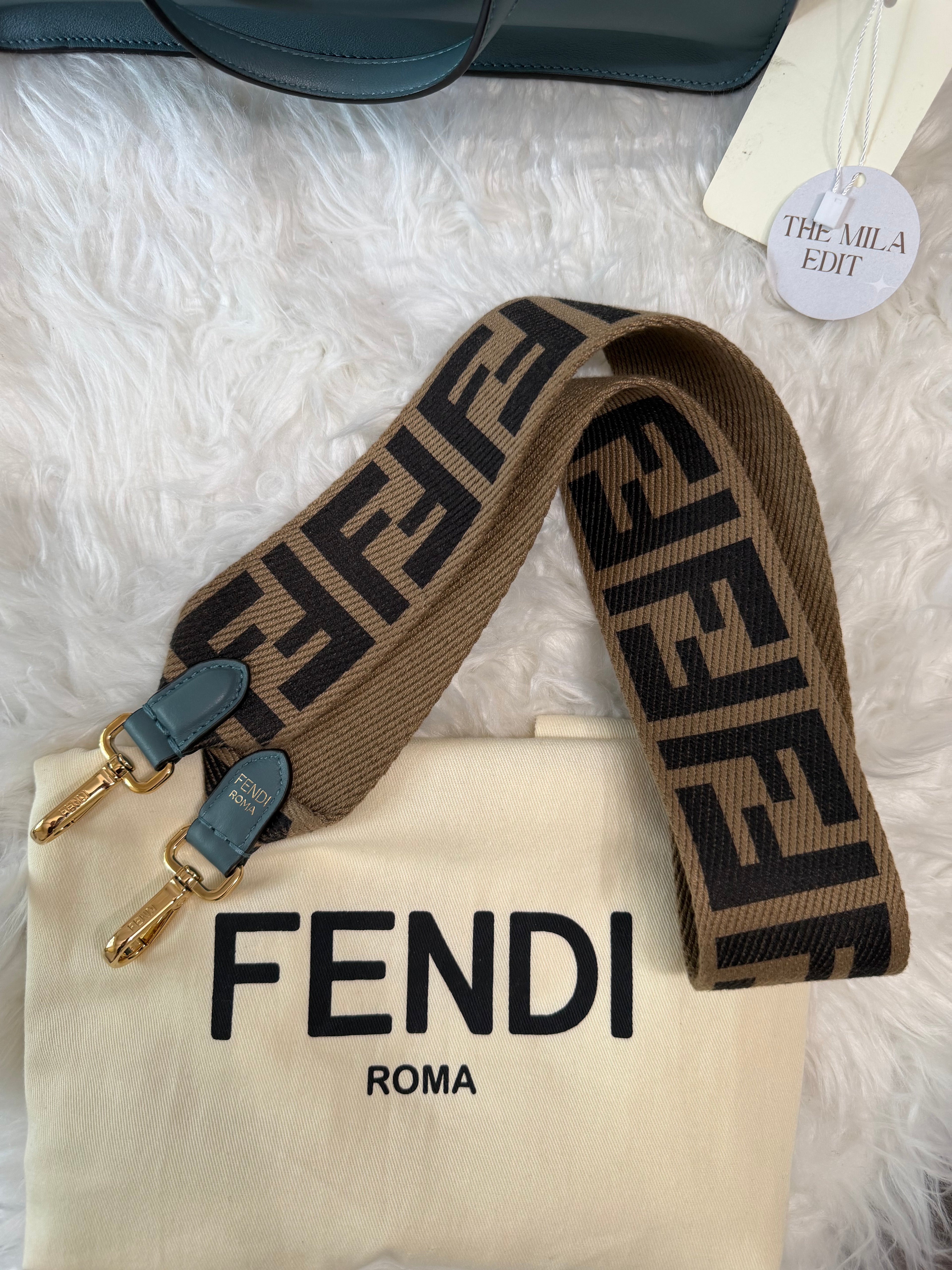 FENDI FLIP TOTE BAG