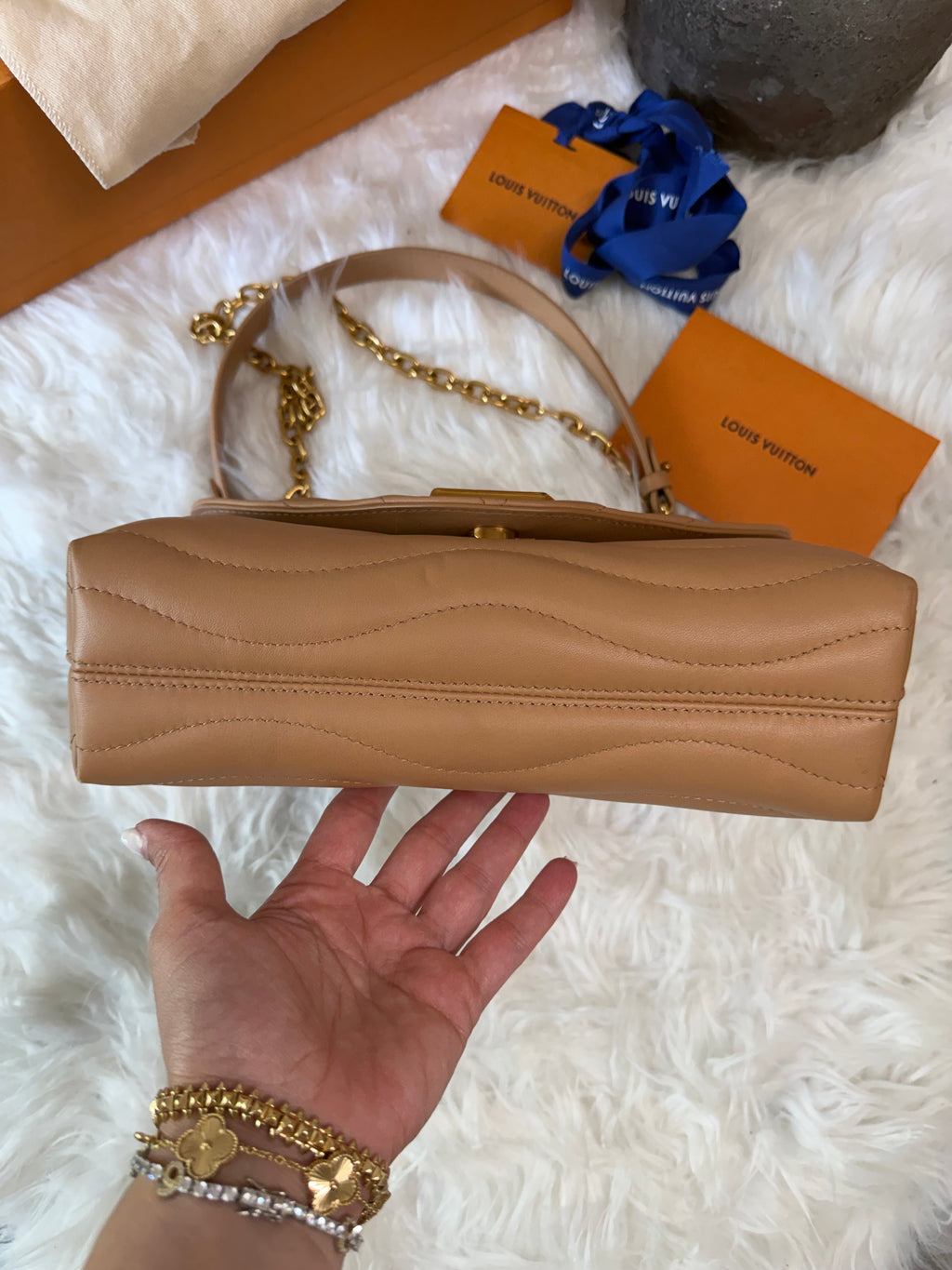 LOUIS VUITTON CALFSKIN LV NEW WAVE CHAIN BAG