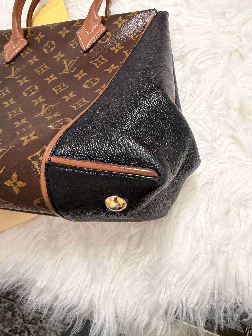 Louis Vuitton Monogram WP