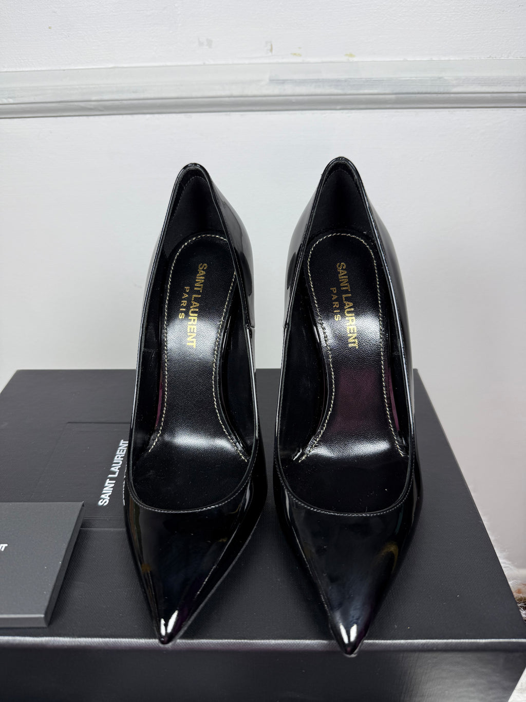 SAINT LAURENT OPYUM BLACK PATENT POINTED TOE PUMPS