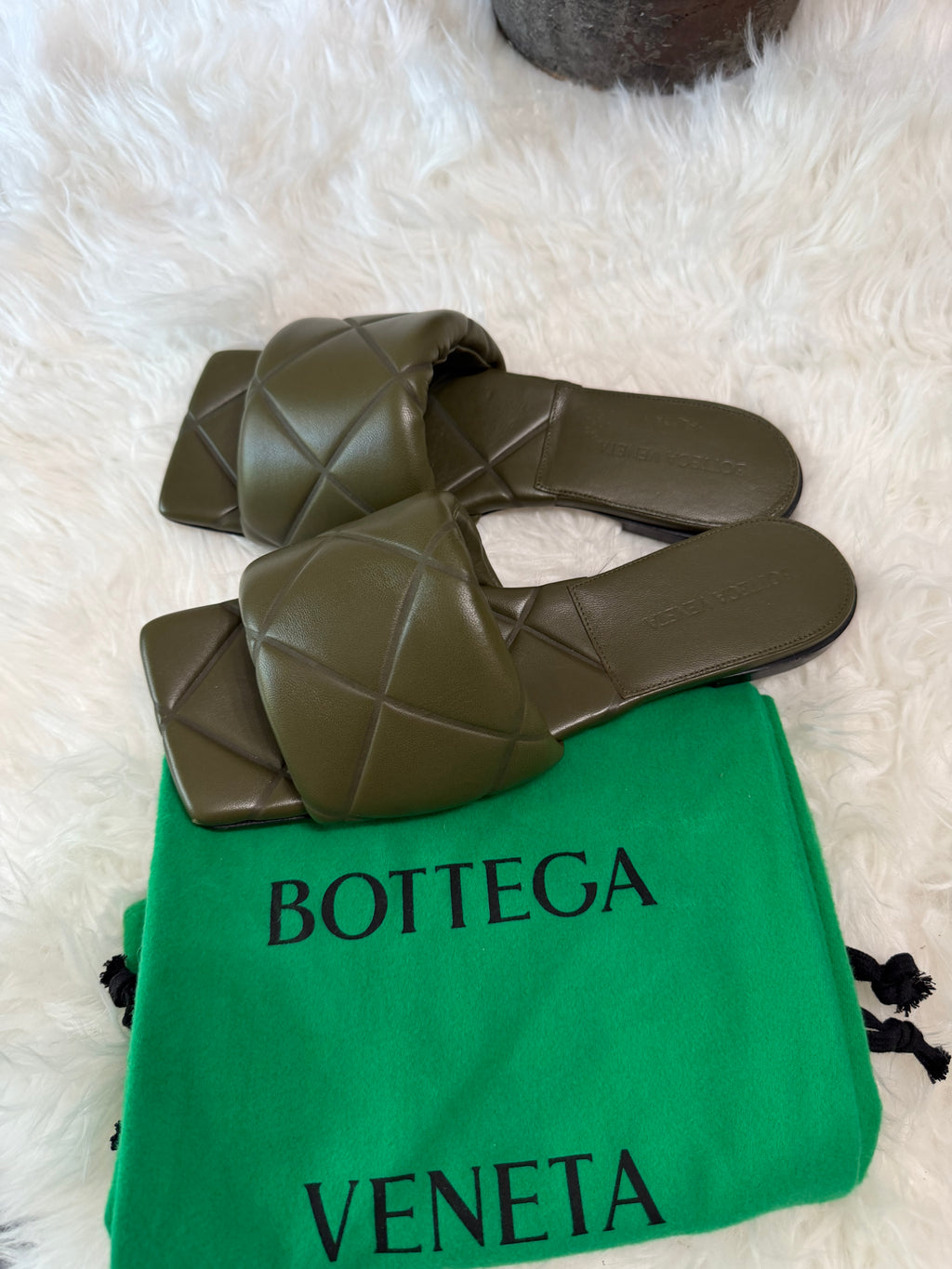 BOTTEGA VENETA LIDO MULE SANDALS