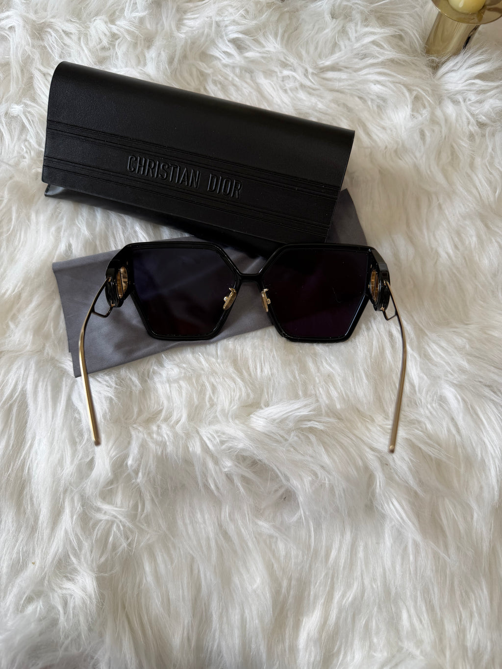 CHRISTIAN DIOR 30 MONTAIGNE IN BLACK