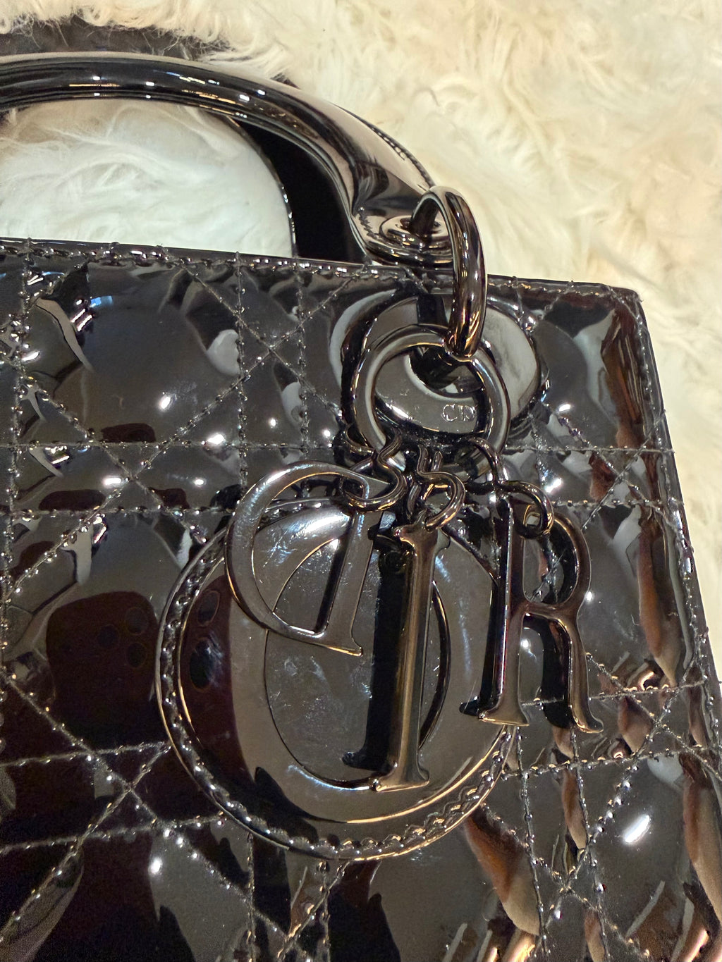 CHRISTIAN DIOR LADY DIOR SMALL BAG IN BLACK ON BLACK PATENT LEATHER