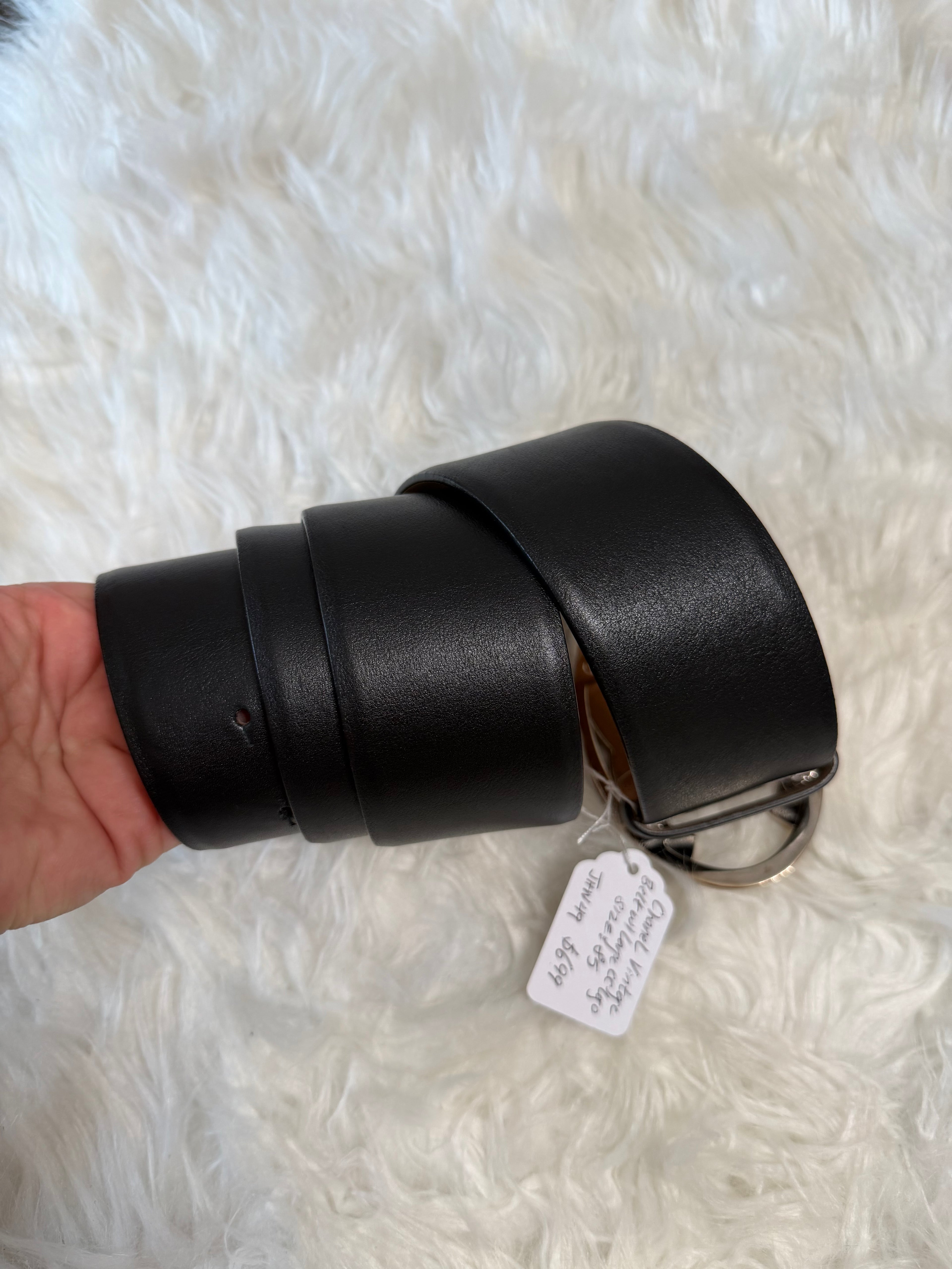 VINTAGE CHANEL LARGE CC LOGO LEATHER BELT