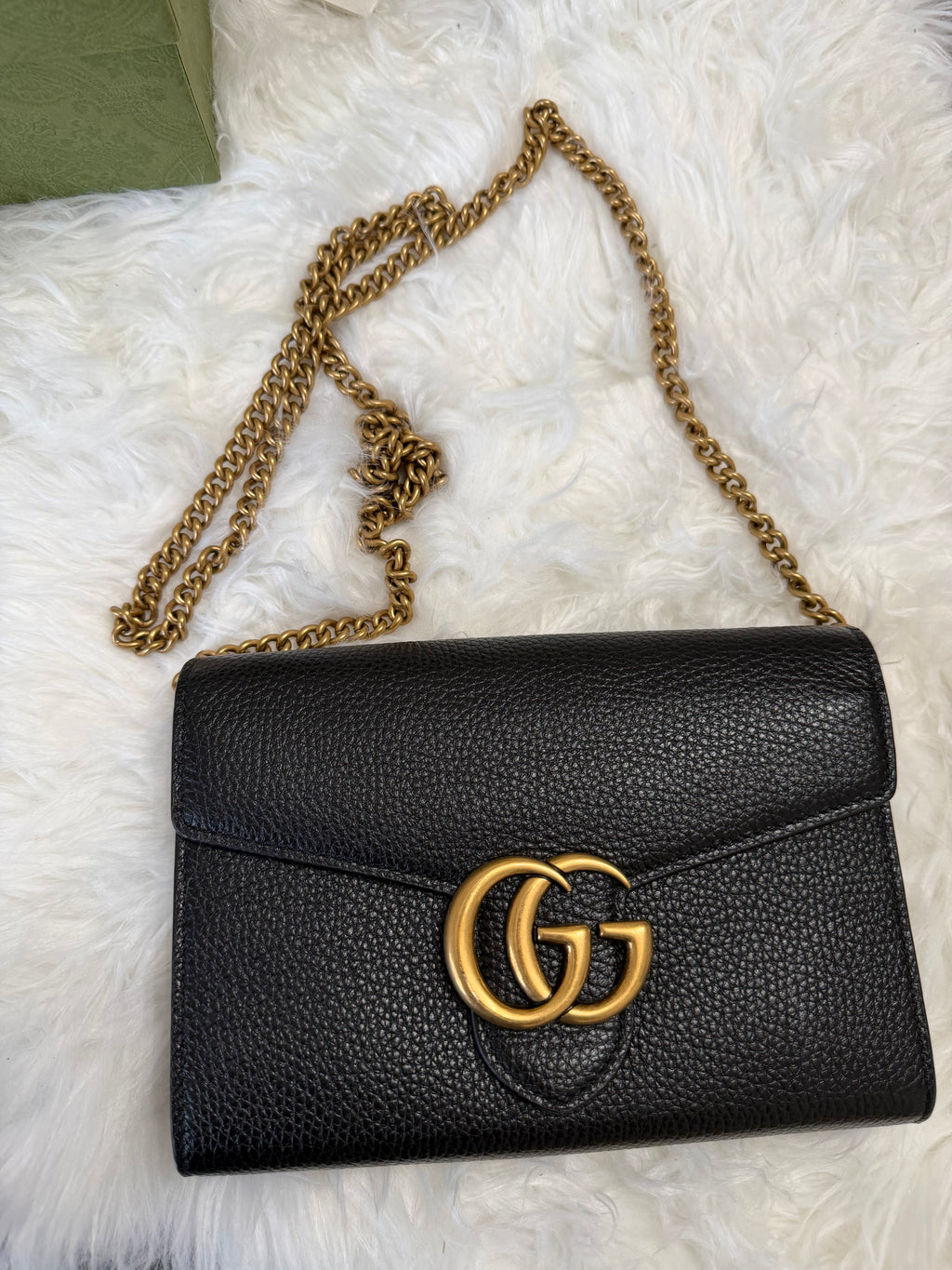 GUCCI MARMONT WALLET ON CHAIN
