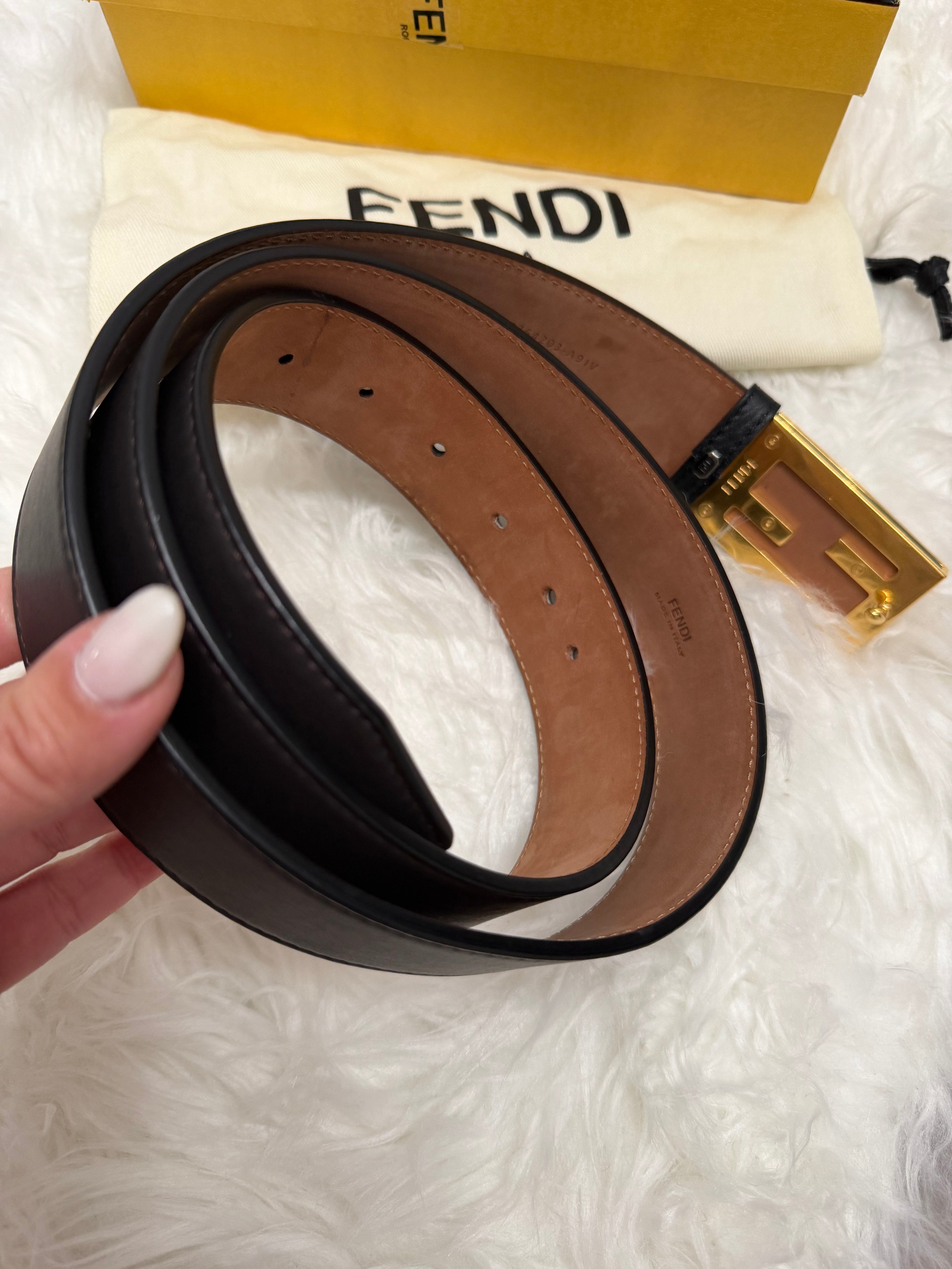Fendi Classic belt with embossed buckle