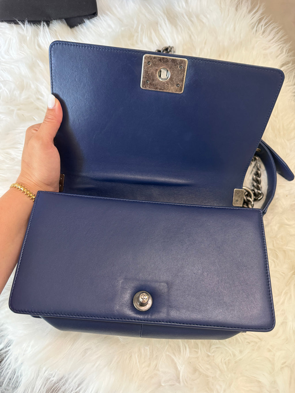 Chanel Boy Medium handbag