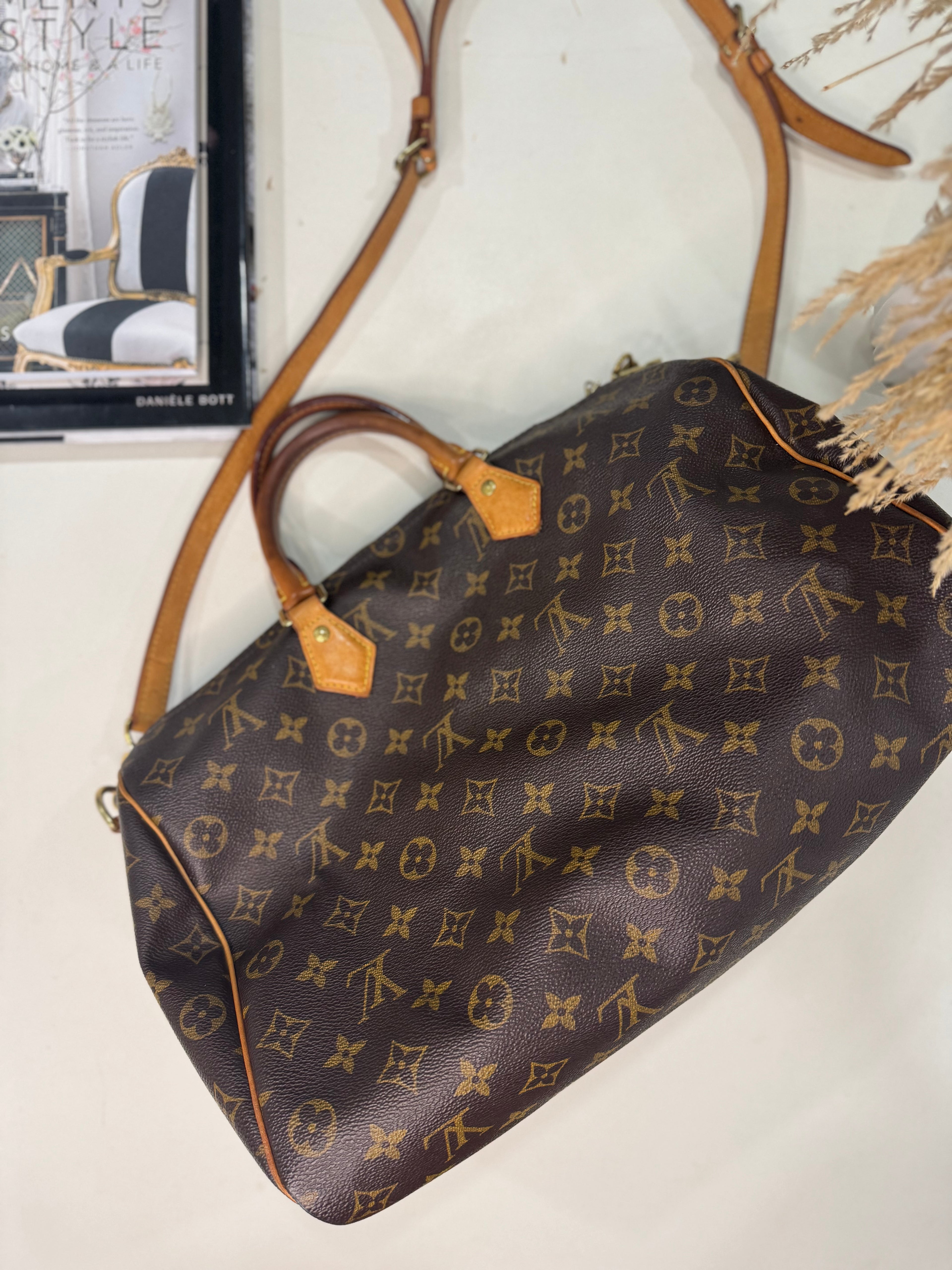 Louis Vuitton Speedy Bandoulière 35