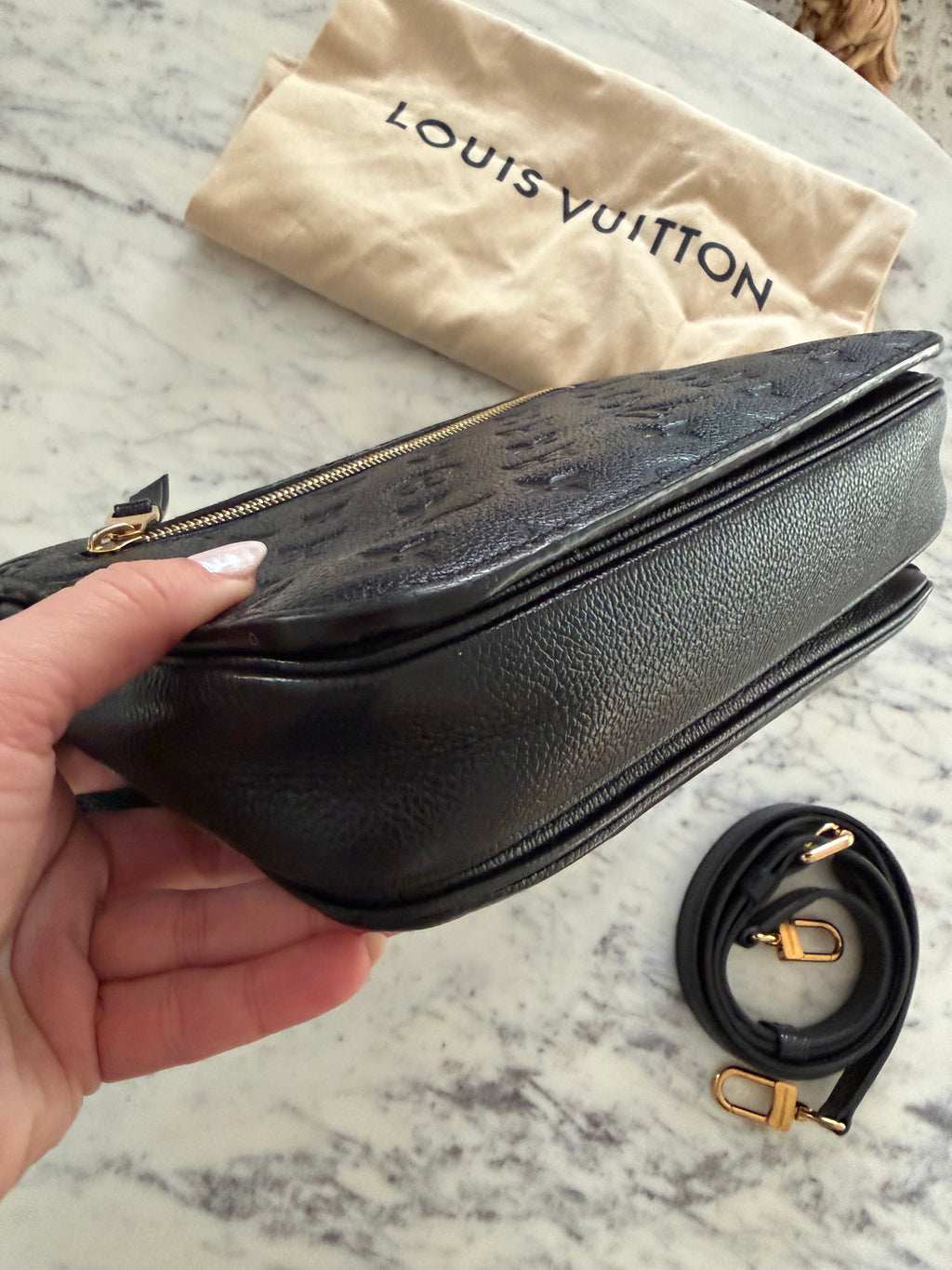 Louis Vuitton Pochette Metis Empreinte bag