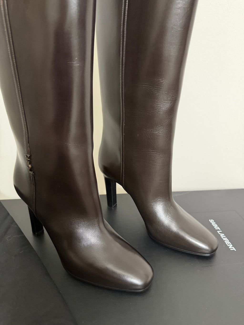 SAINT LAURENT JANE BOOTS