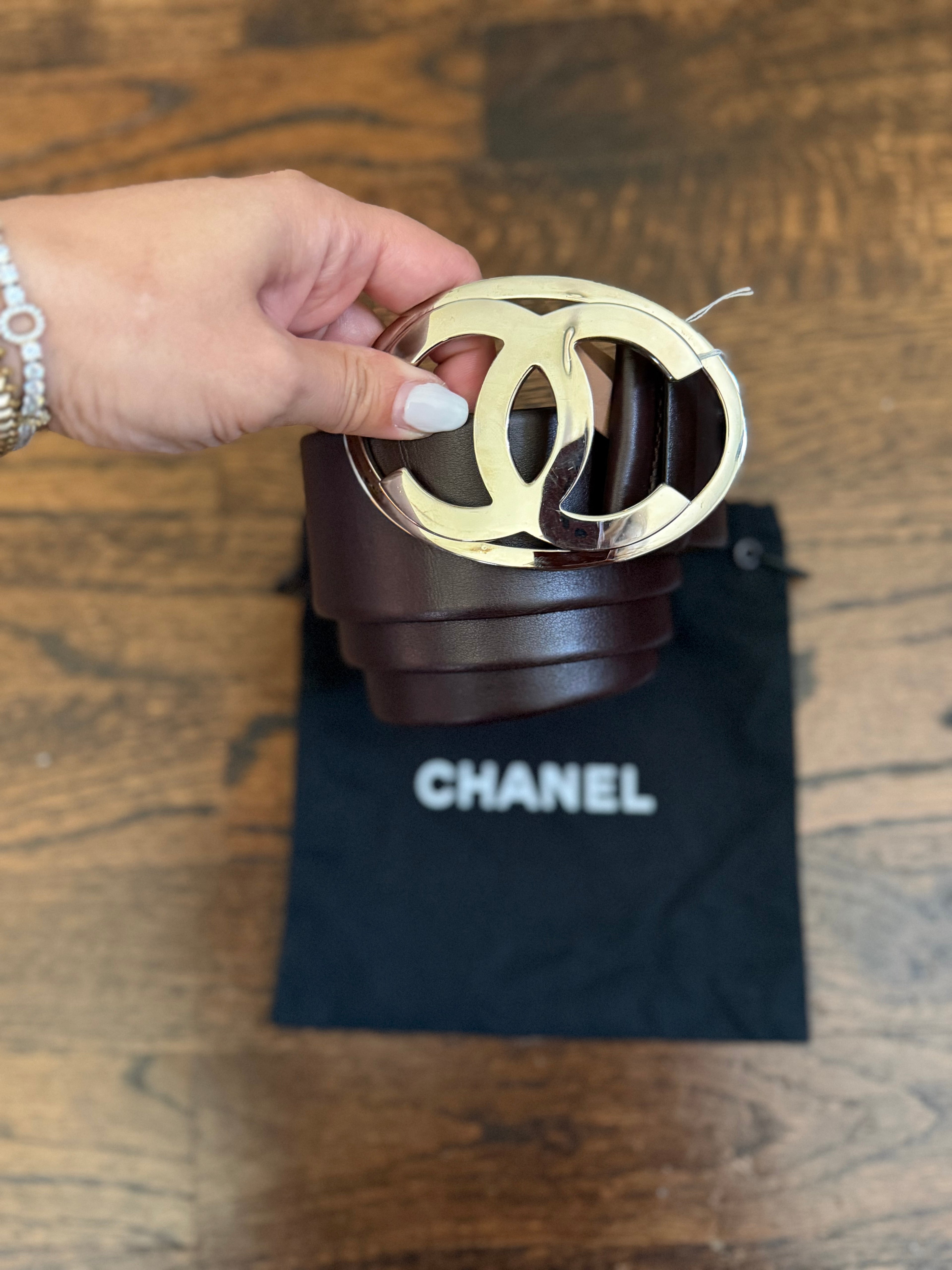 VINTAGE CHANEL LEATHER BELT, LARGE CC LOGO