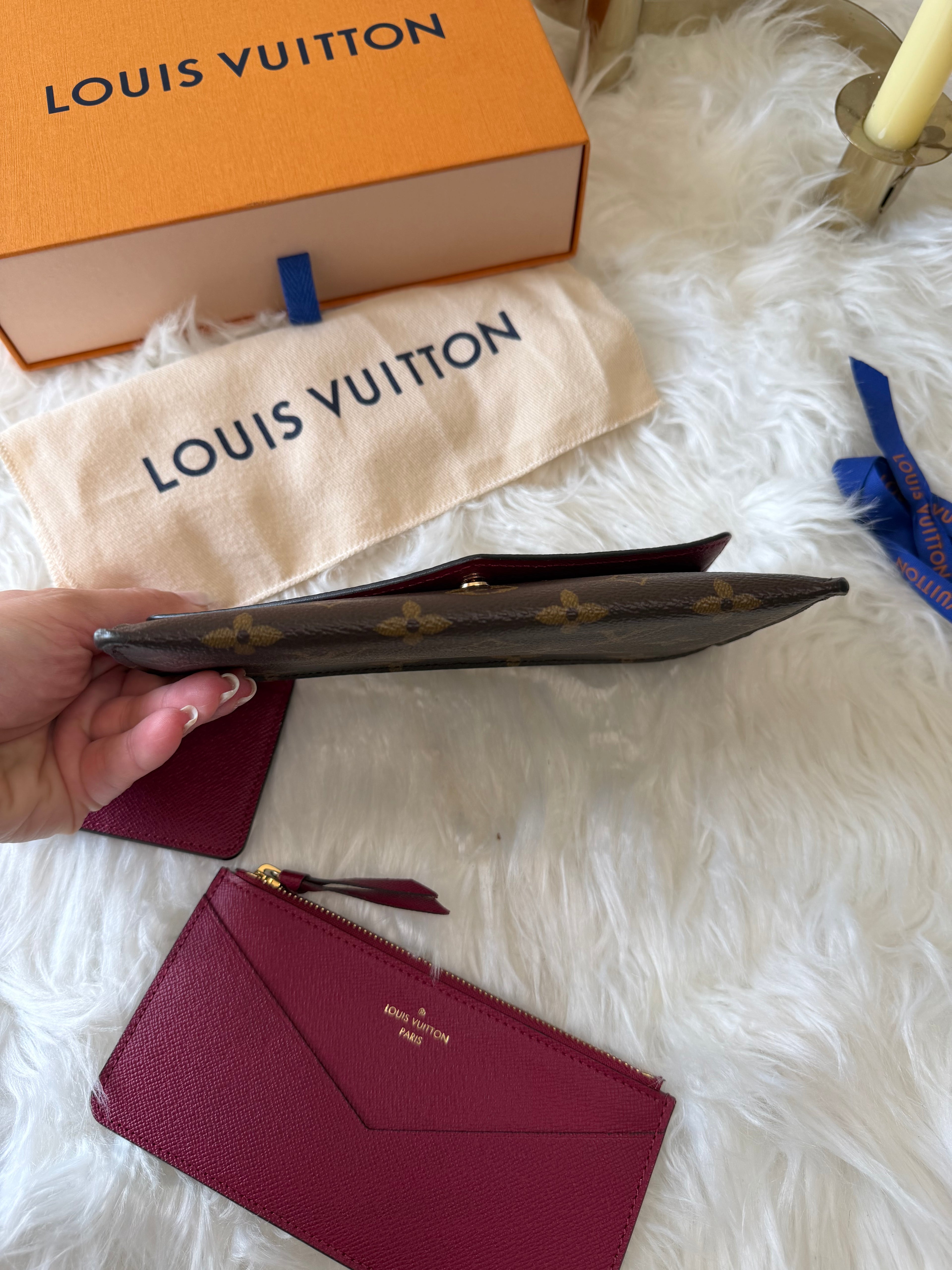 LOUIS VUITTON JEANNE WALLET IN MONOGRAM CANVAS