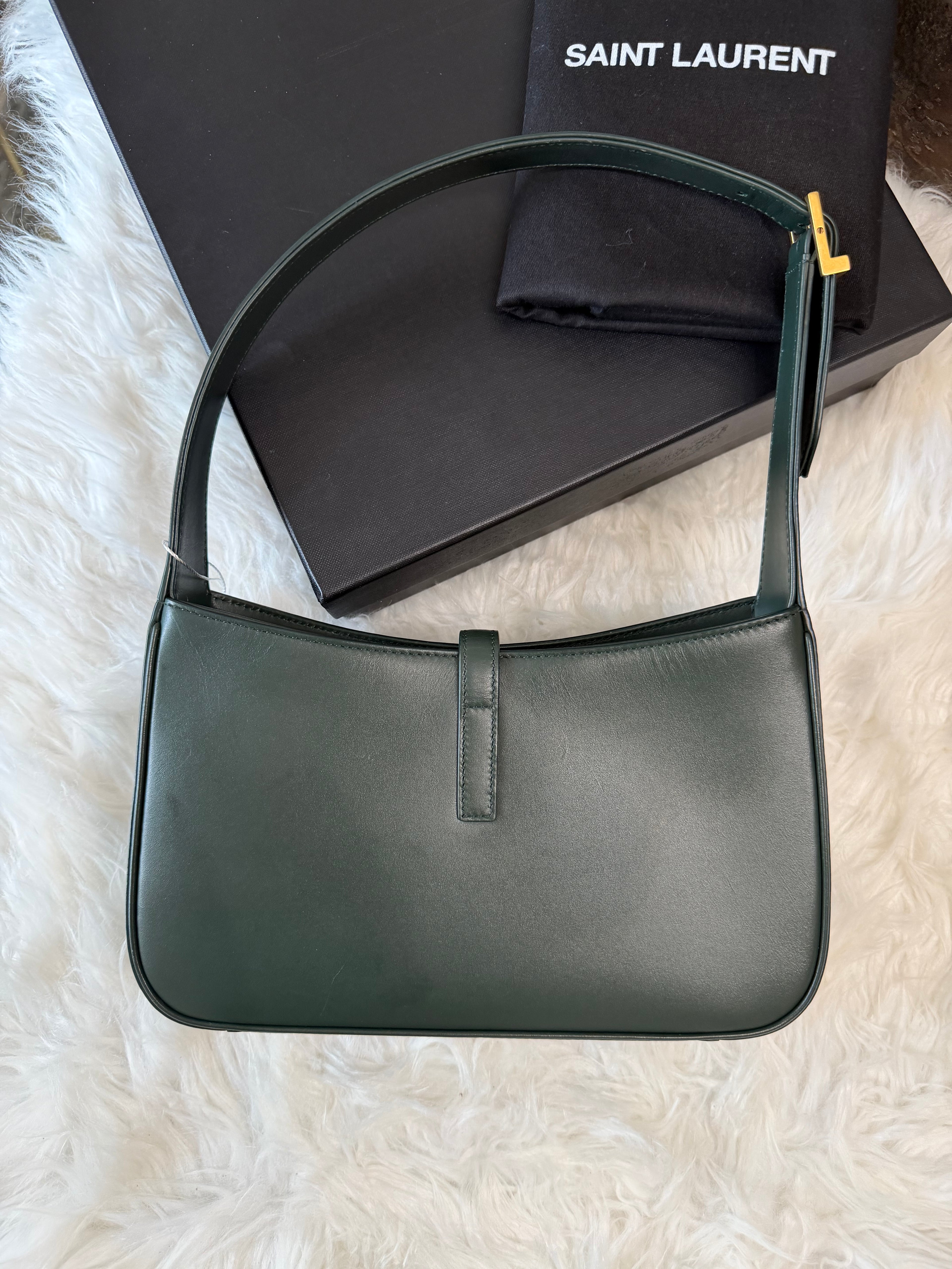 SAINT LAURENT 5 A 7 SHOULDER BAG