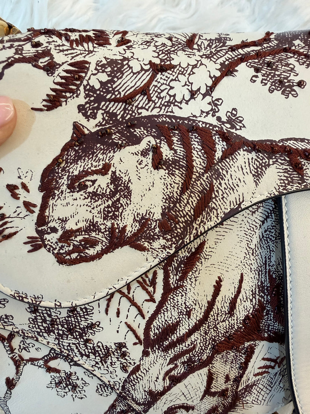 DIOR MEDIUM SADDLE TOILE DE JOUR TIGER EMBROIDERED CALFSKIN