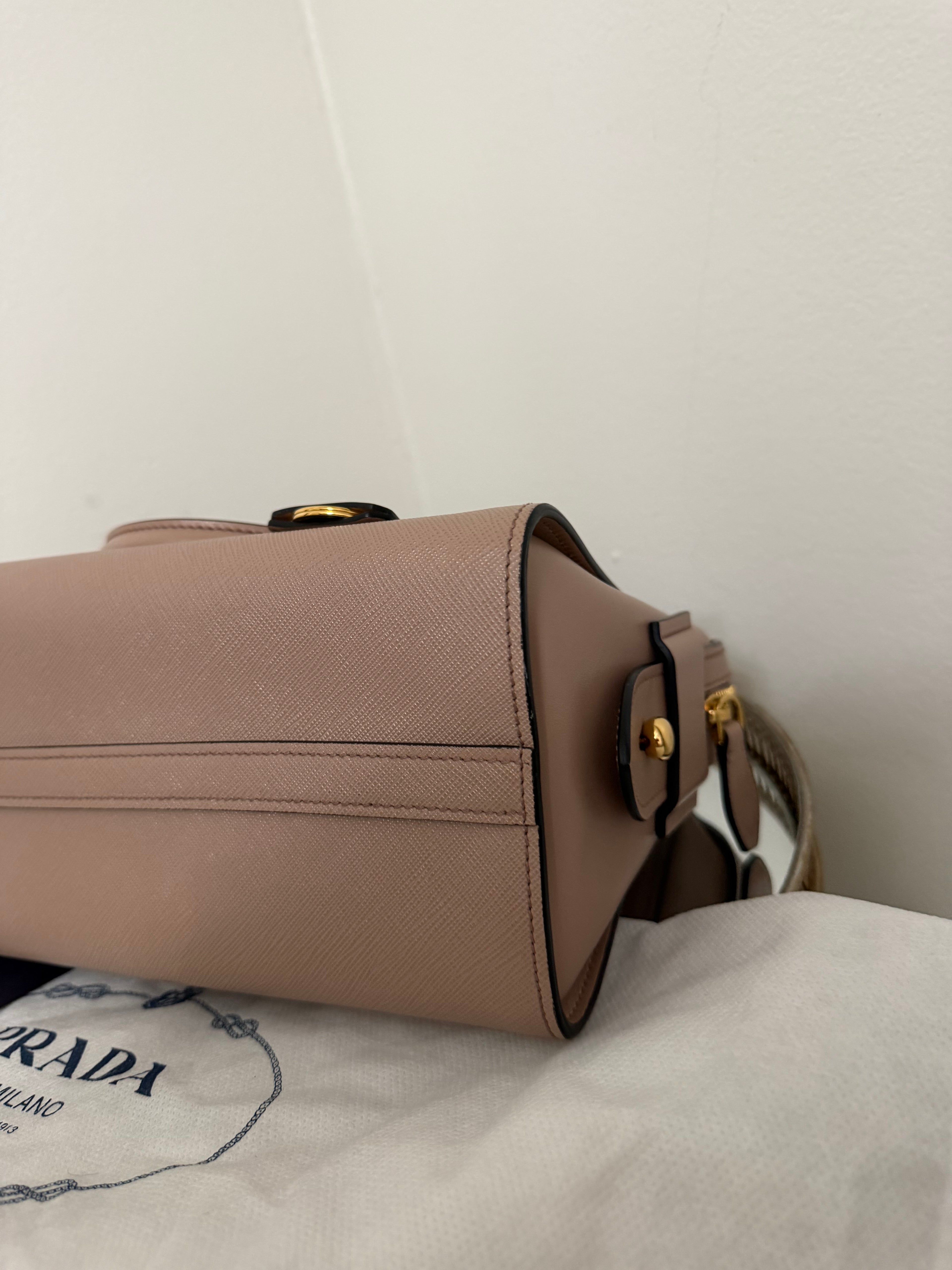PRADA SAFFIANO SMALL LUX 2WAY HANDBAG