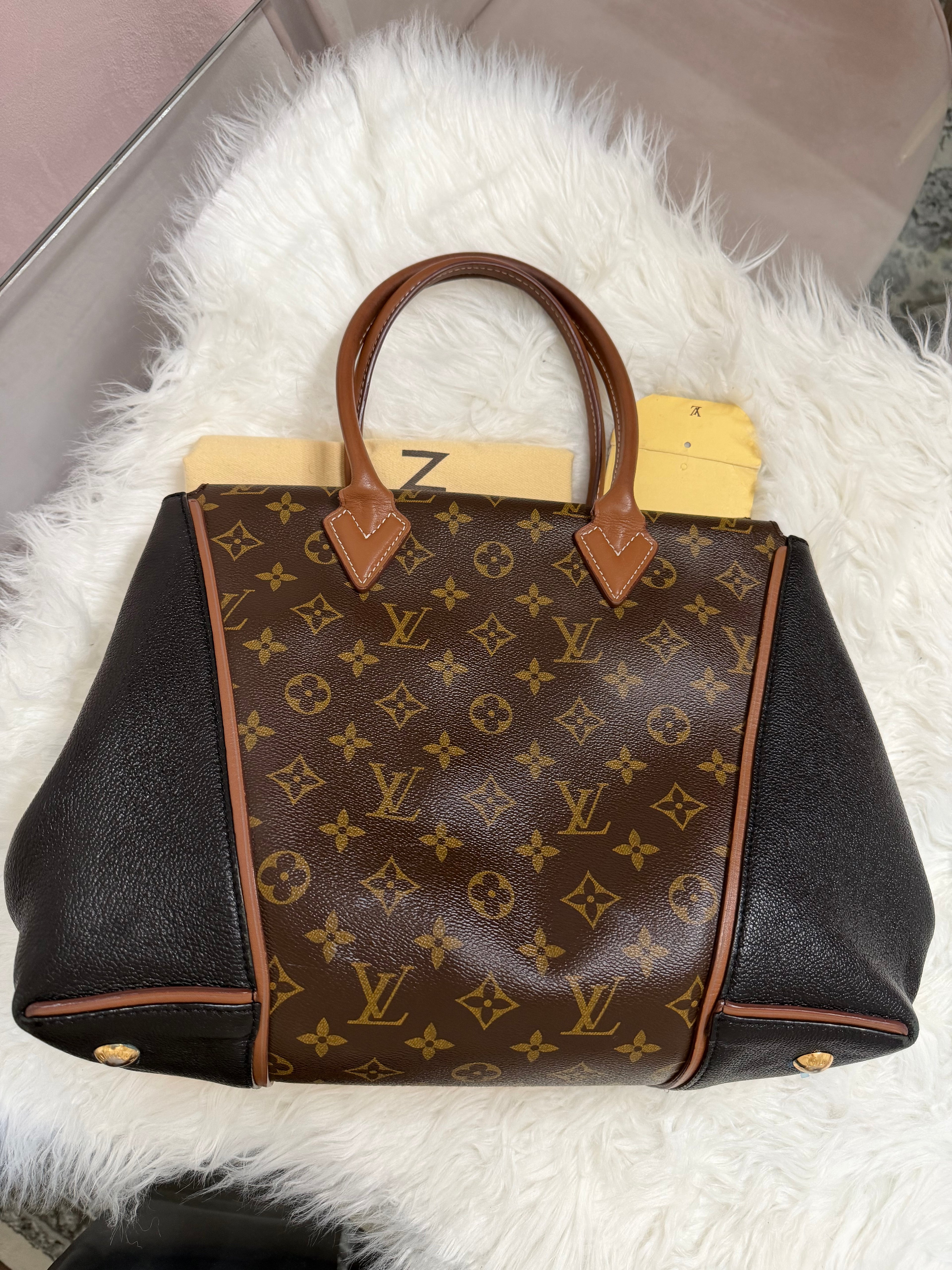 Louis Vuitton Monogram WP