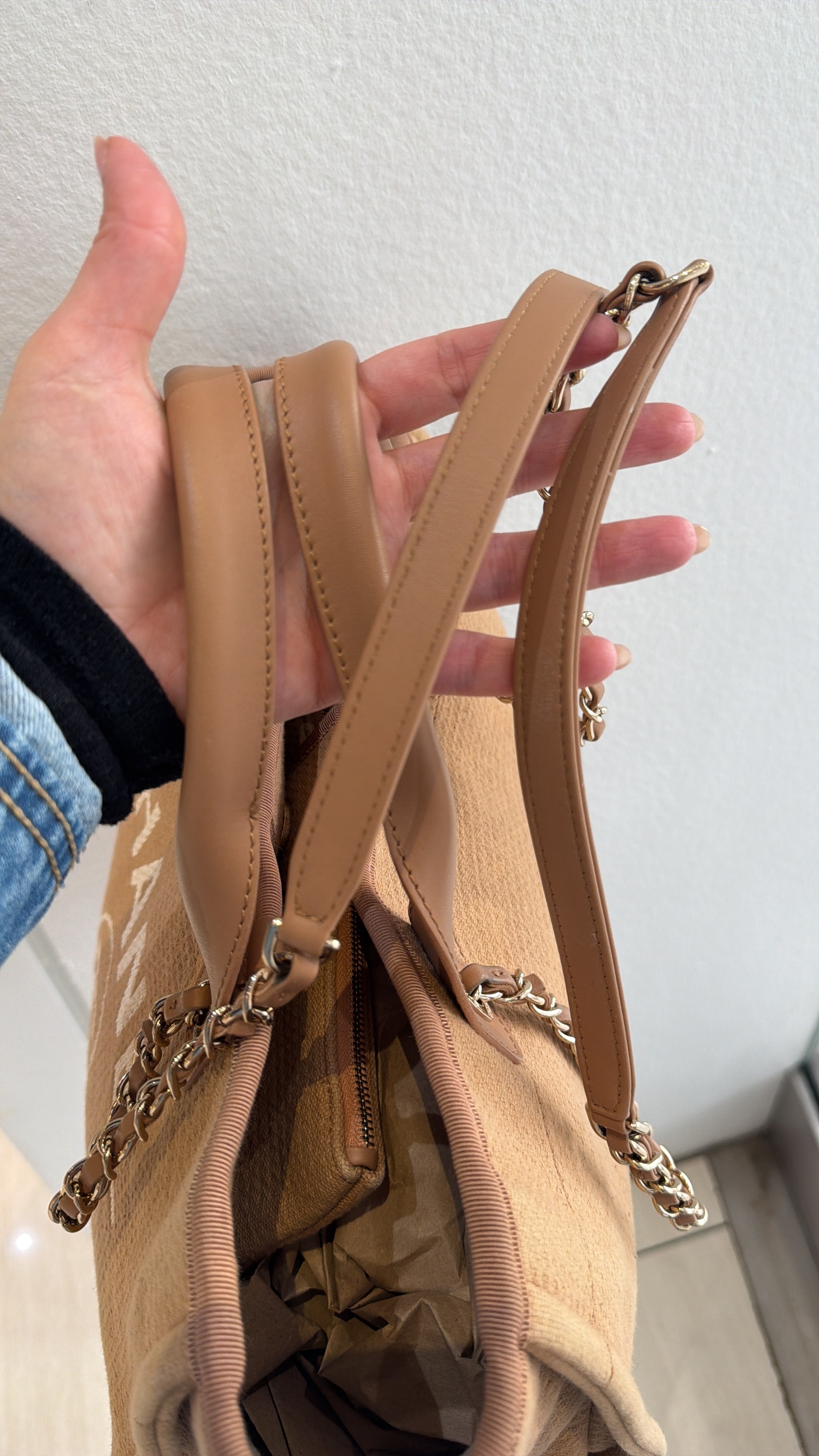 Chanel Medium Deauville tote bag in mixed fibers with gold-tone chain and leather handles