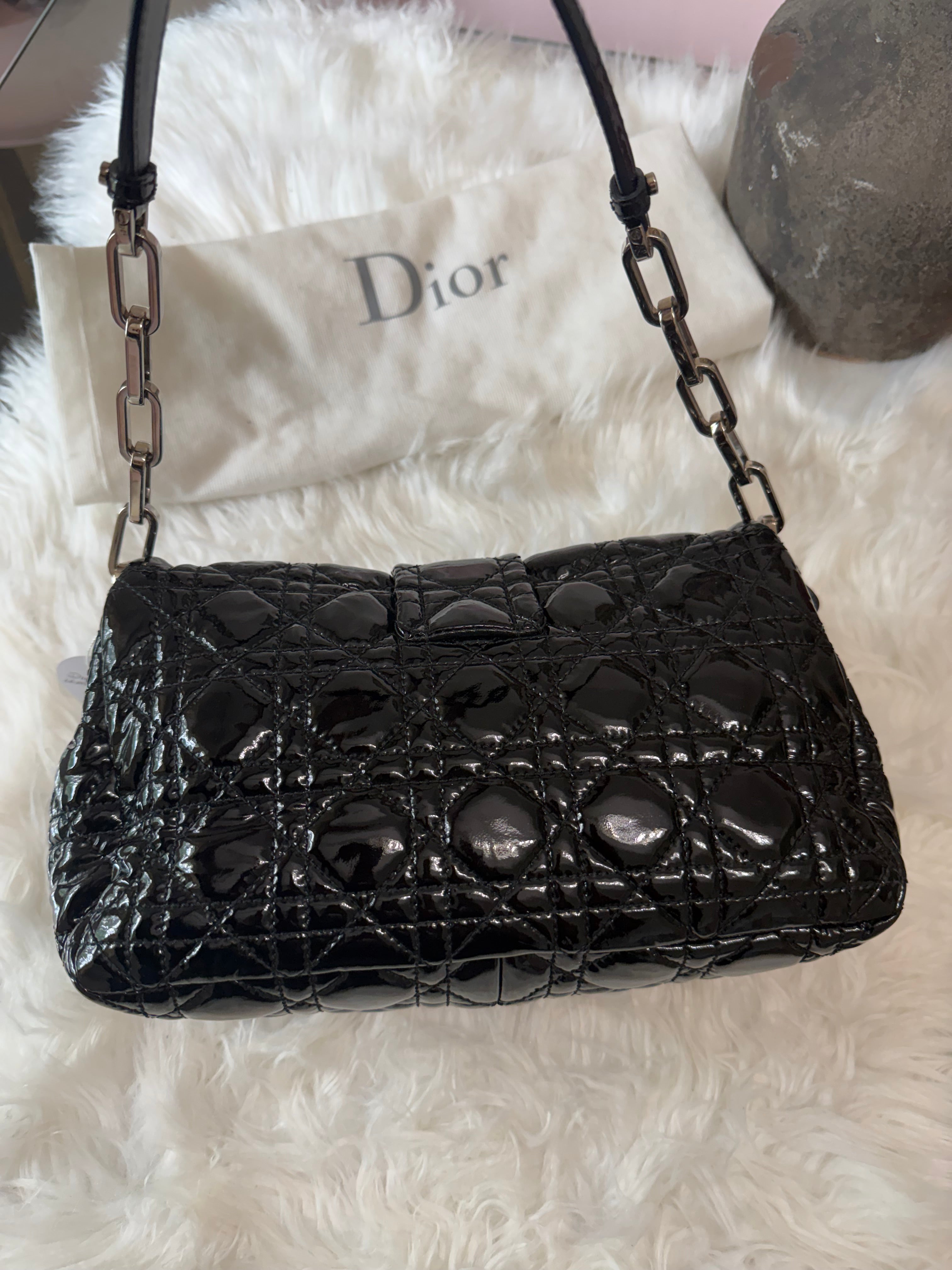 CHRISTIAN DIOR LOCK MEDIUM PATENT LEATHER SHOULDER BAG