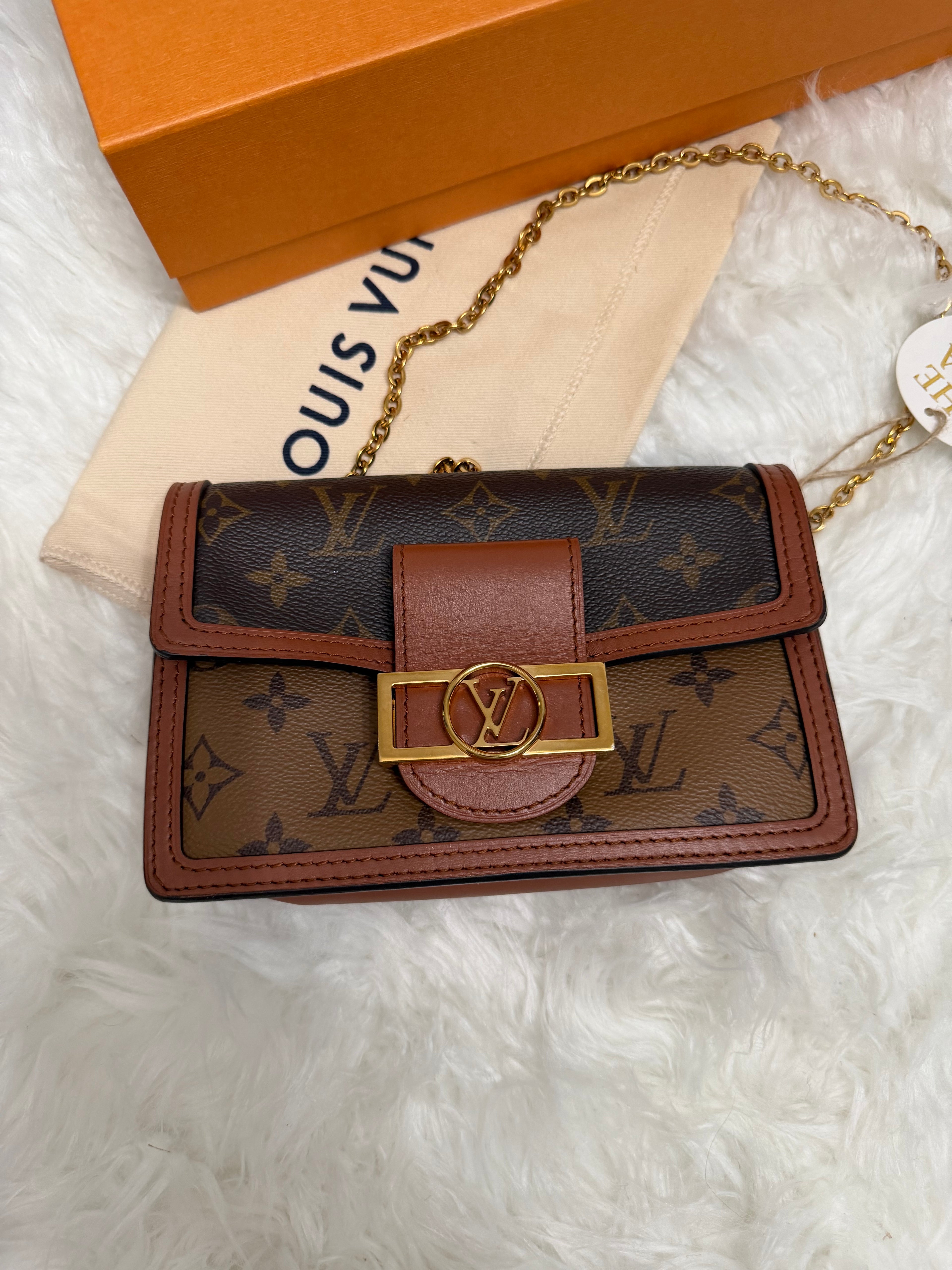 LOUIS VUITTON MONOGRAM DAUPHINE WALLET ON CHAIN