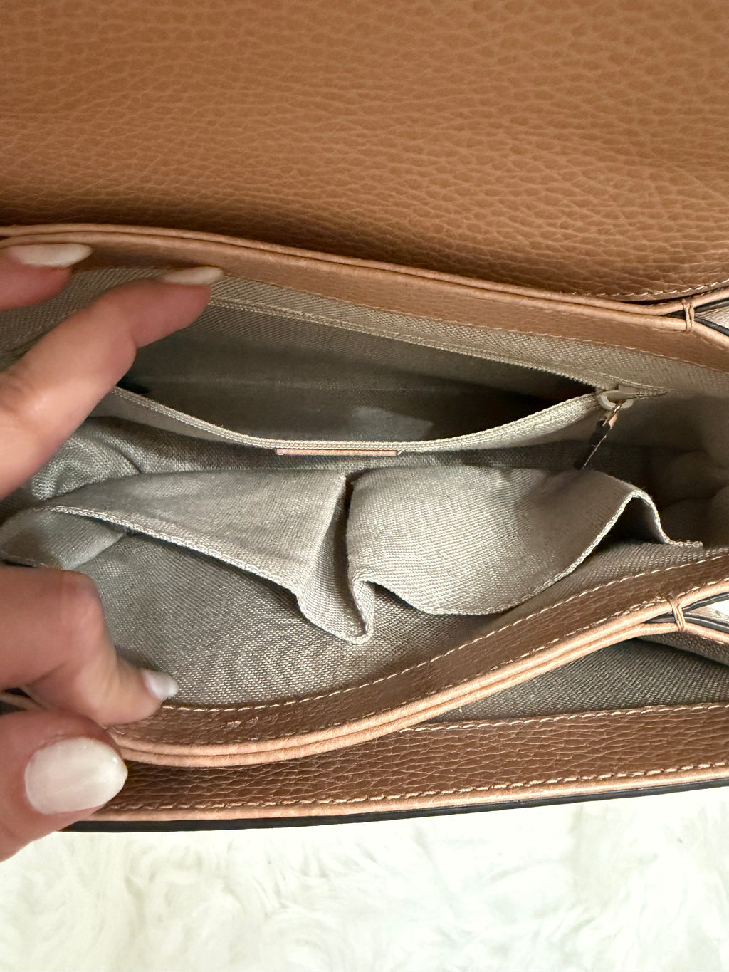 GUCCI TOP HANDLE NUDE BAG