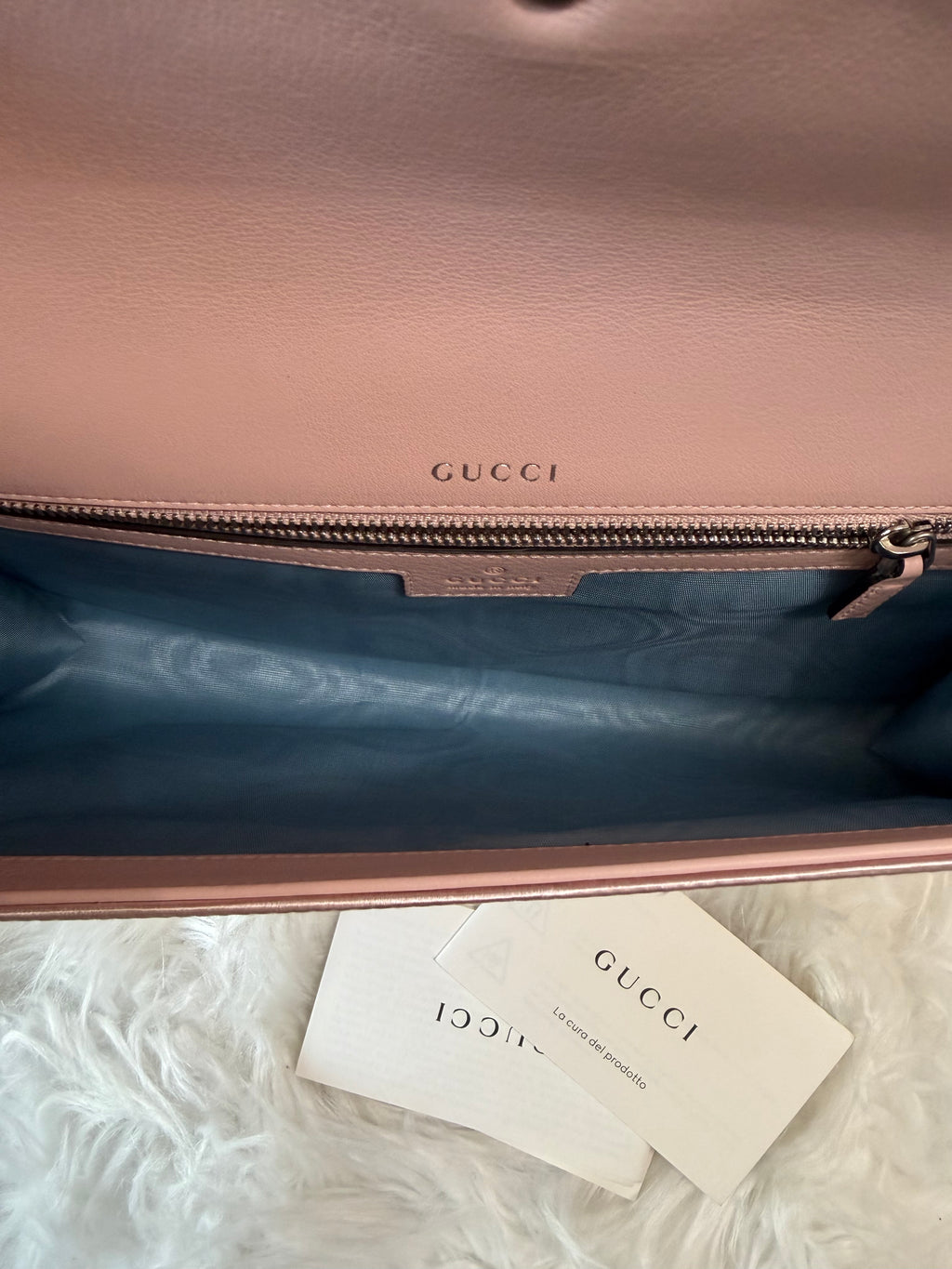GUCCI DIONYSUS SILK SATIN CLUTCH WITH CRYSTAL TIGER HEAD