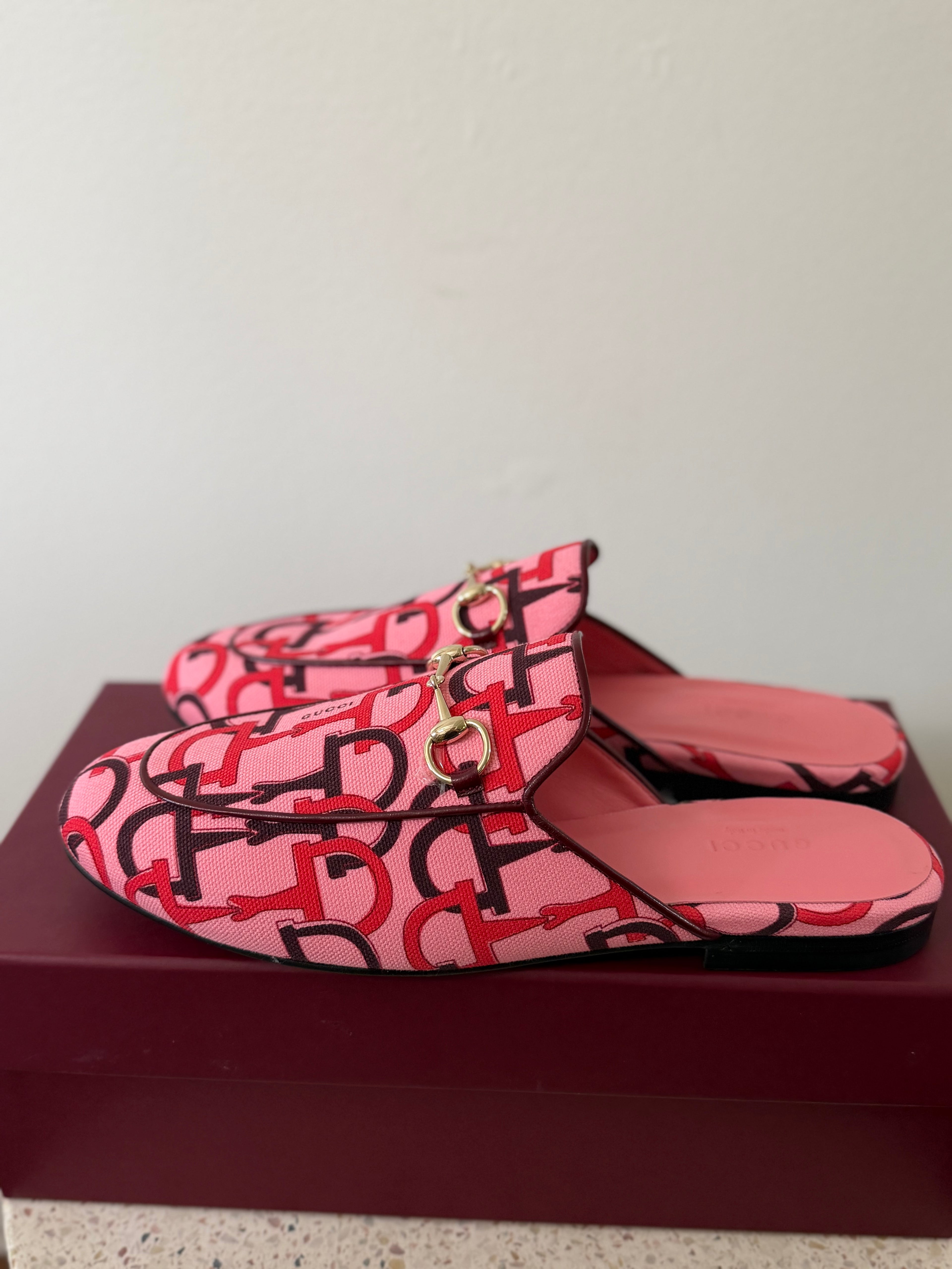 GUCCI PRINCETOWN HORSEBIT PRINT LOAFER MULES