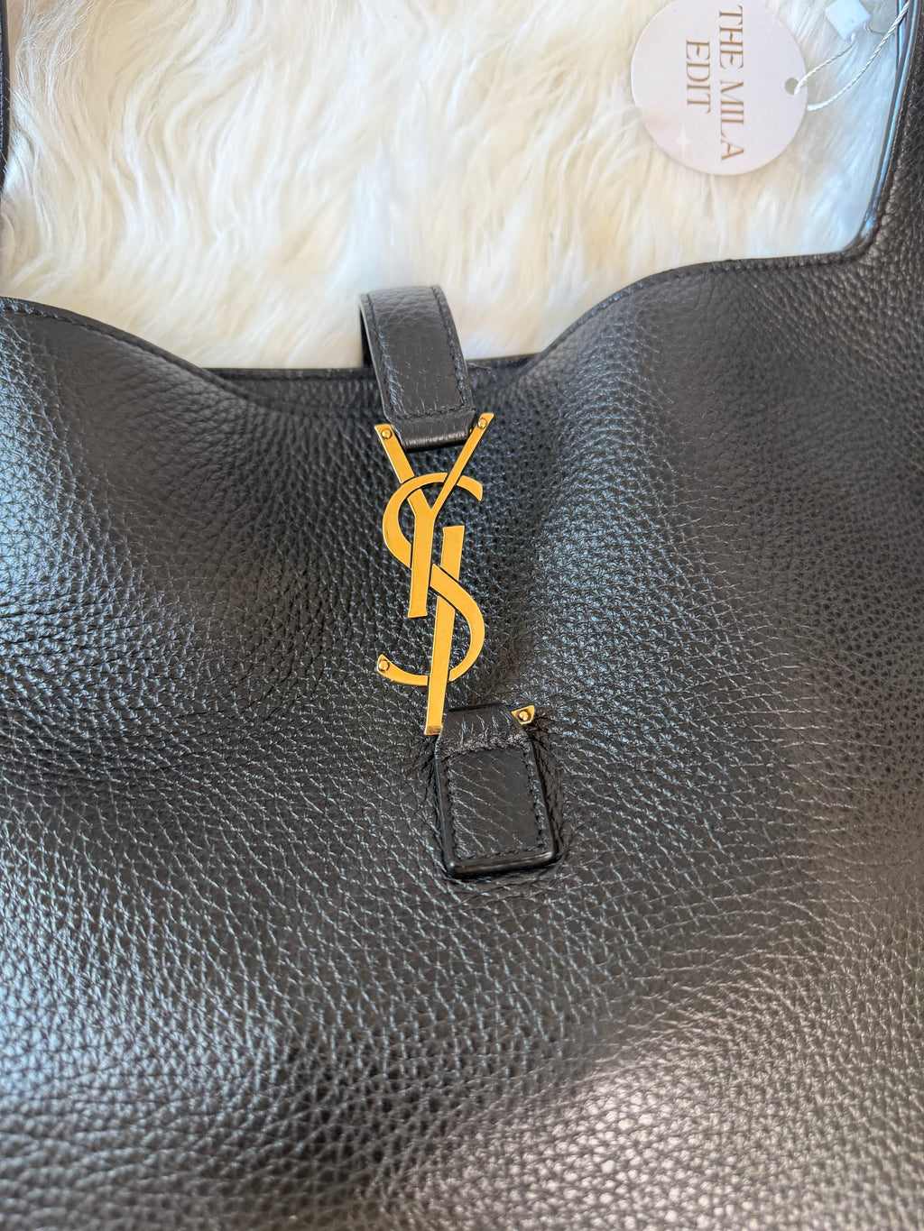 SAINT LAURENT 5 A 7 BEA TOTE IN GRAIBED LEATHER