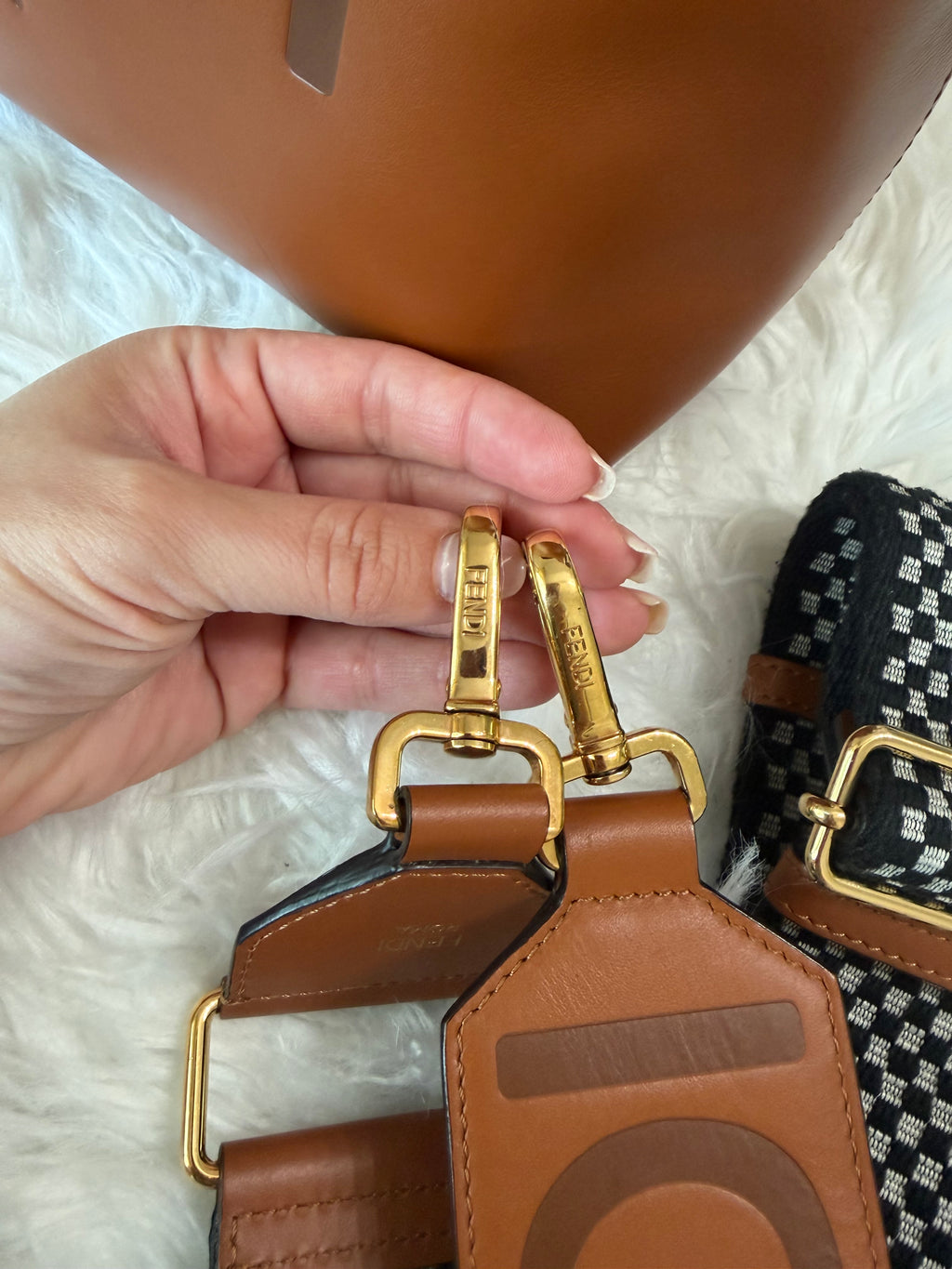 FENDI BY THE WAY BAG LEATHER BAG