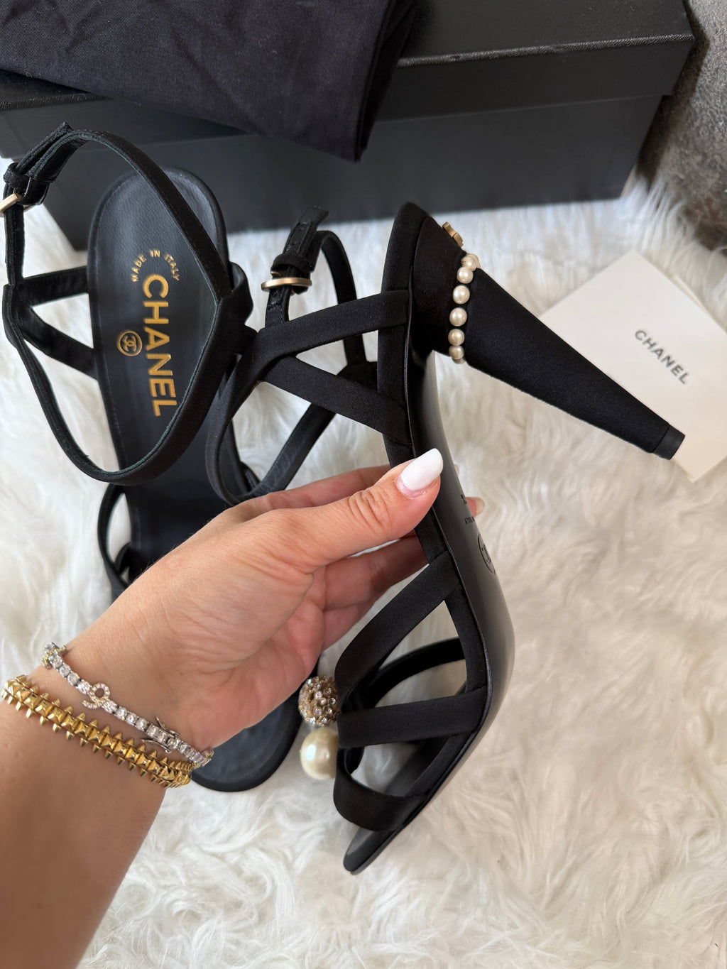 CHANEL PEARL AND CRYSTAL OPEN TOE SANDALS size: 41.5