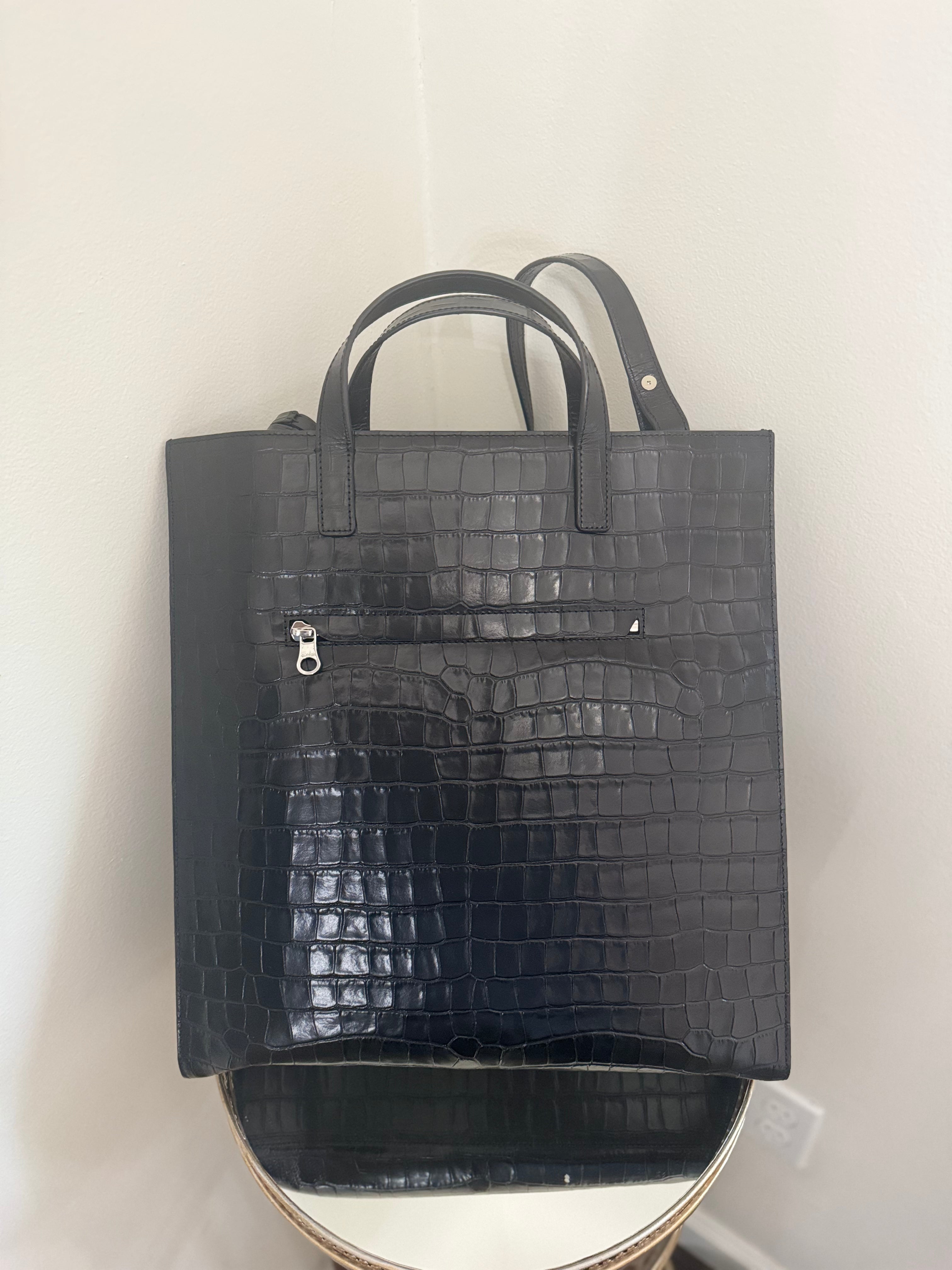 COURREGES HERITAGE TOTE IN CROCODILE-EMBOSSED LEATHER / AC LOGO