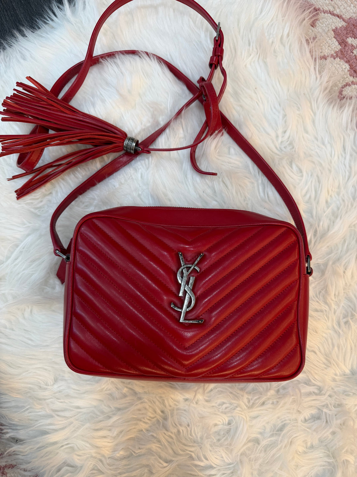 SAINT LAURENT LOU MATELASSE CAMERA BAG
