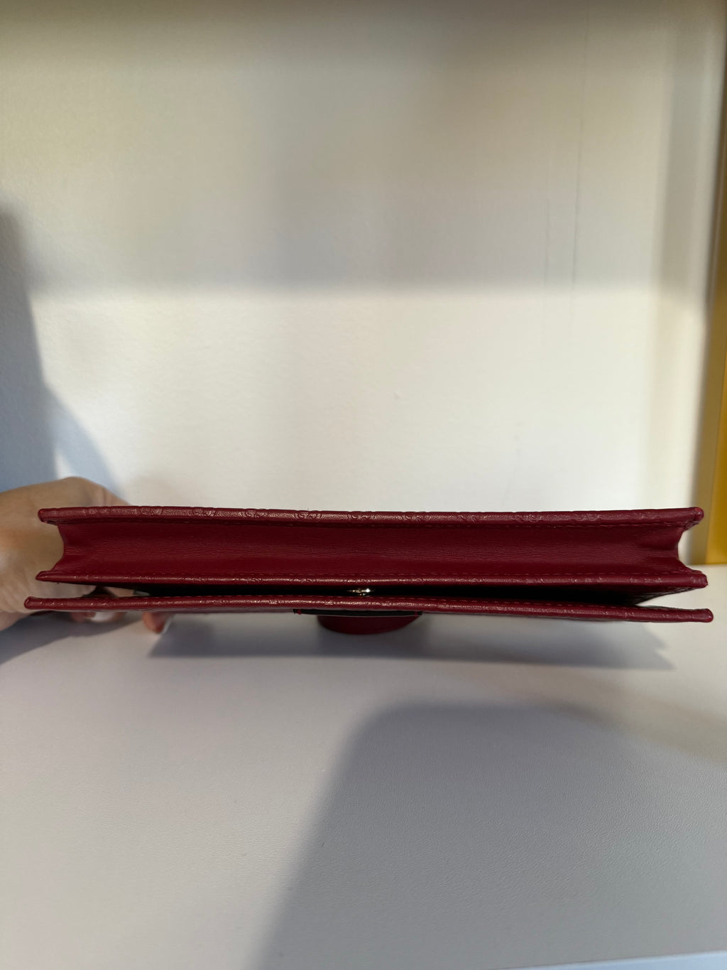 Gucci Microgucciccima wallet on chain
