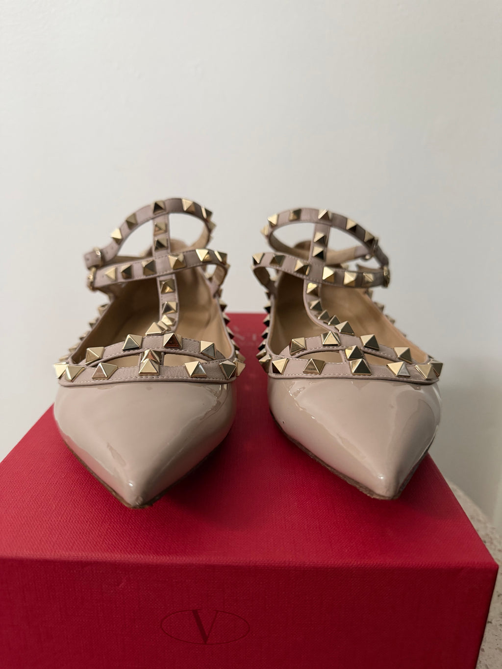 VALENTINO GARAVANI BALLERINA ROCKSTUD FLATS