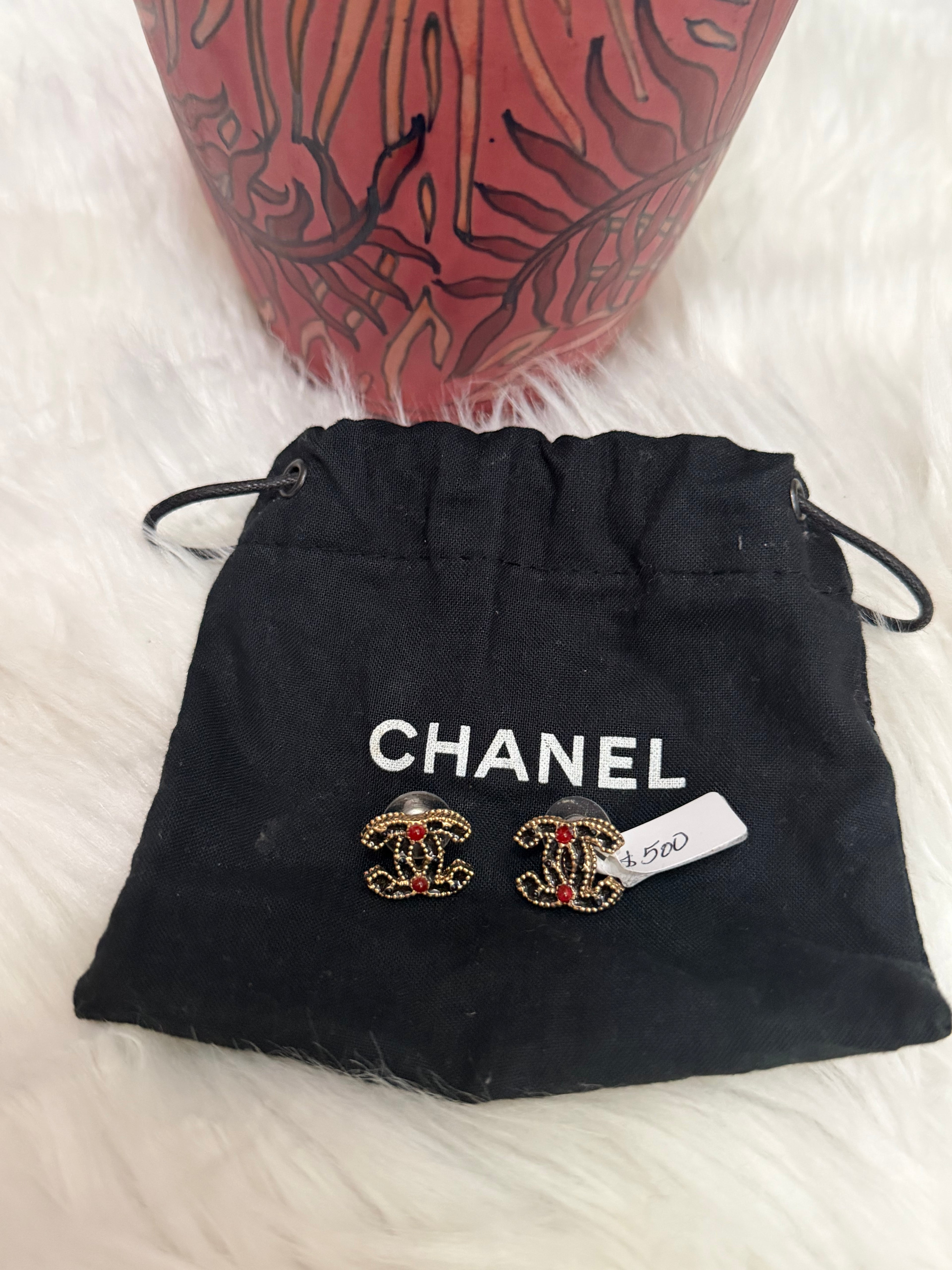 CHANEL BLACK CRYSTAL CC STUD EARRINGS