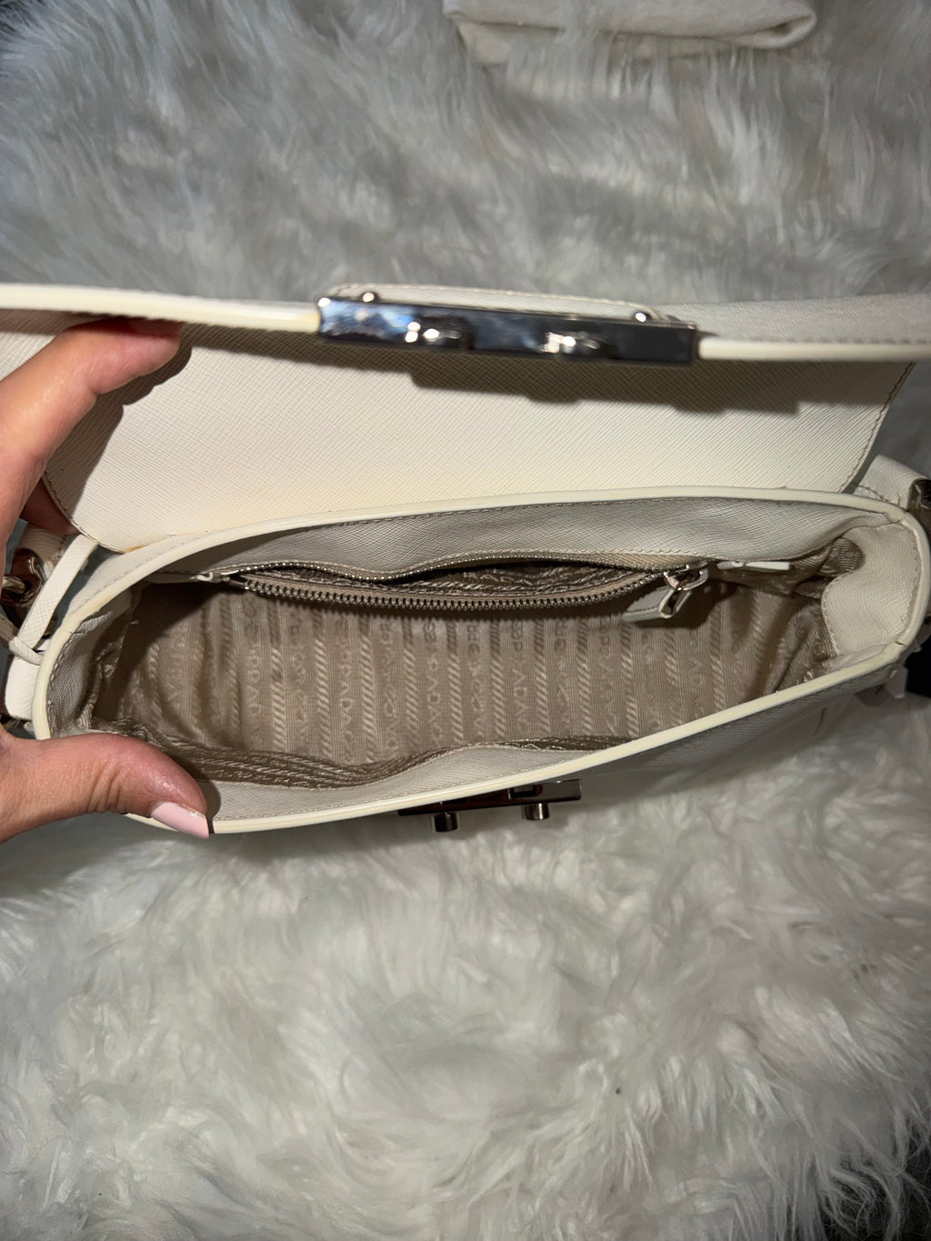 PRADA SAFFIANO LEATHER SHOULDER BAG