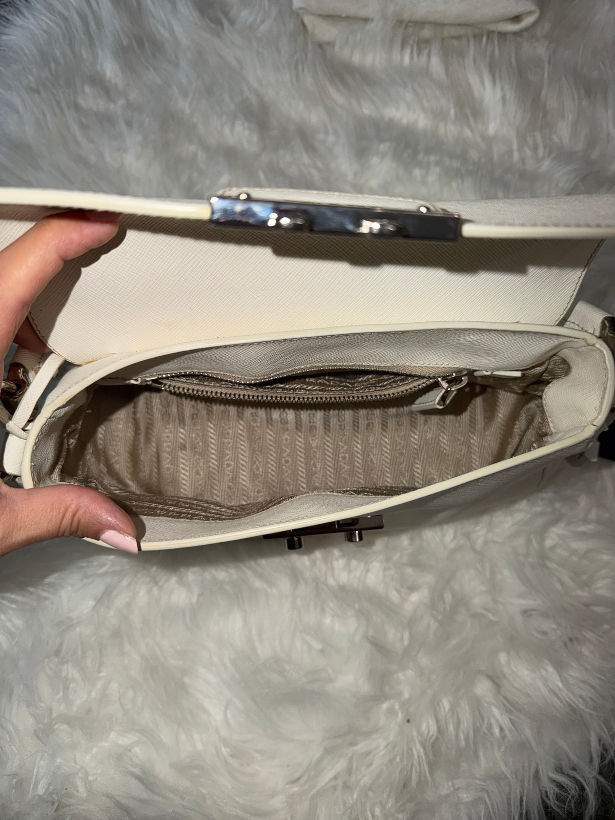 PRADA SAFFIANO LEATHER SHOULDER BAG