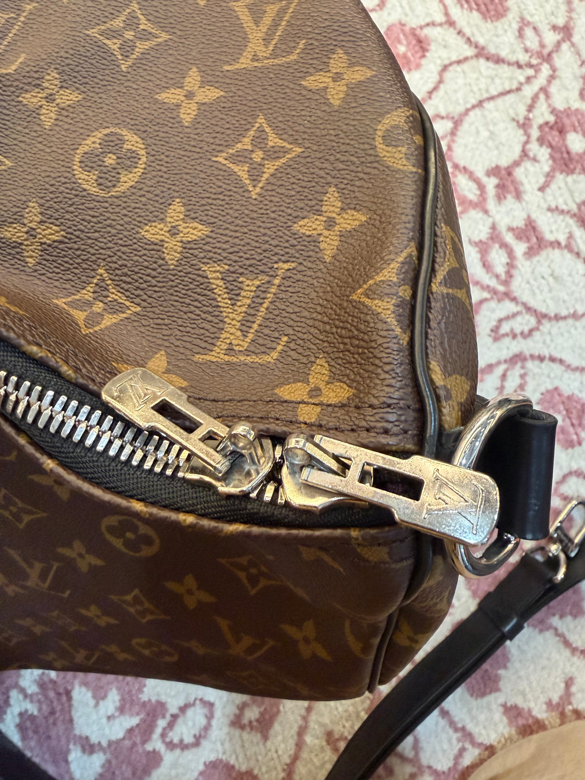 LOUIS VUITTON KEEPALL BANDOULIERE 55
