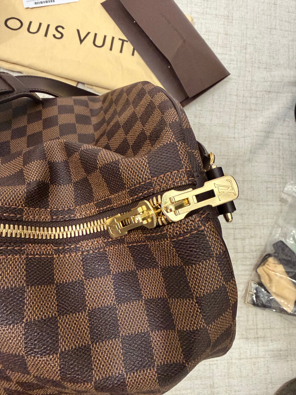 LOUIS VUITTON DAMIER EBENE SPEEDY 55