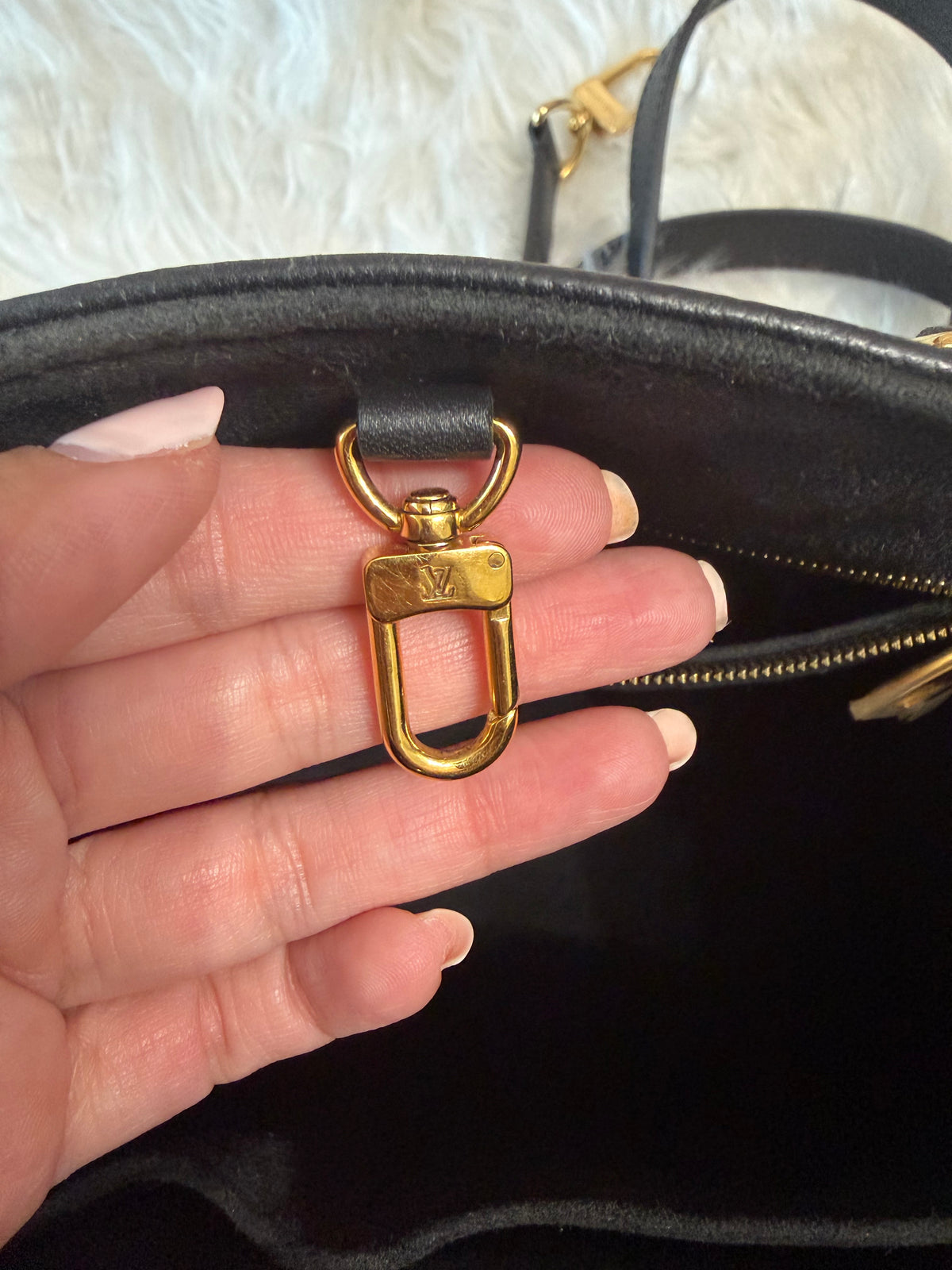 LOUIS VUITTON ON THE GO PM BLACK MONOGRAM EMPRONTE