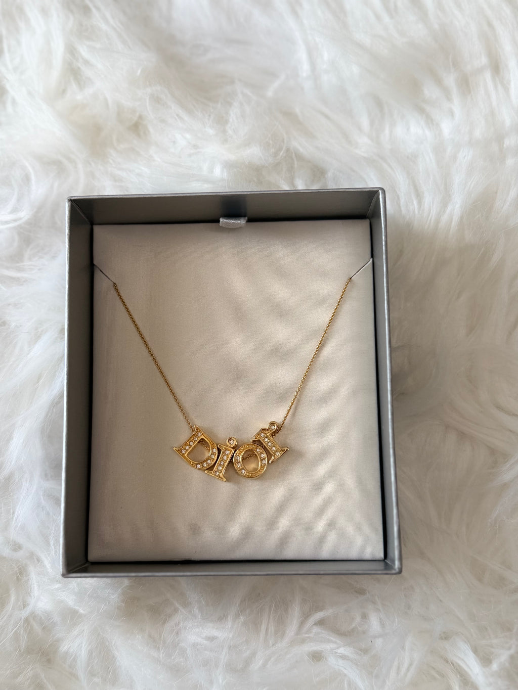 Christian Dior GOLD TONE NECKLACE WITH CRYSTALS