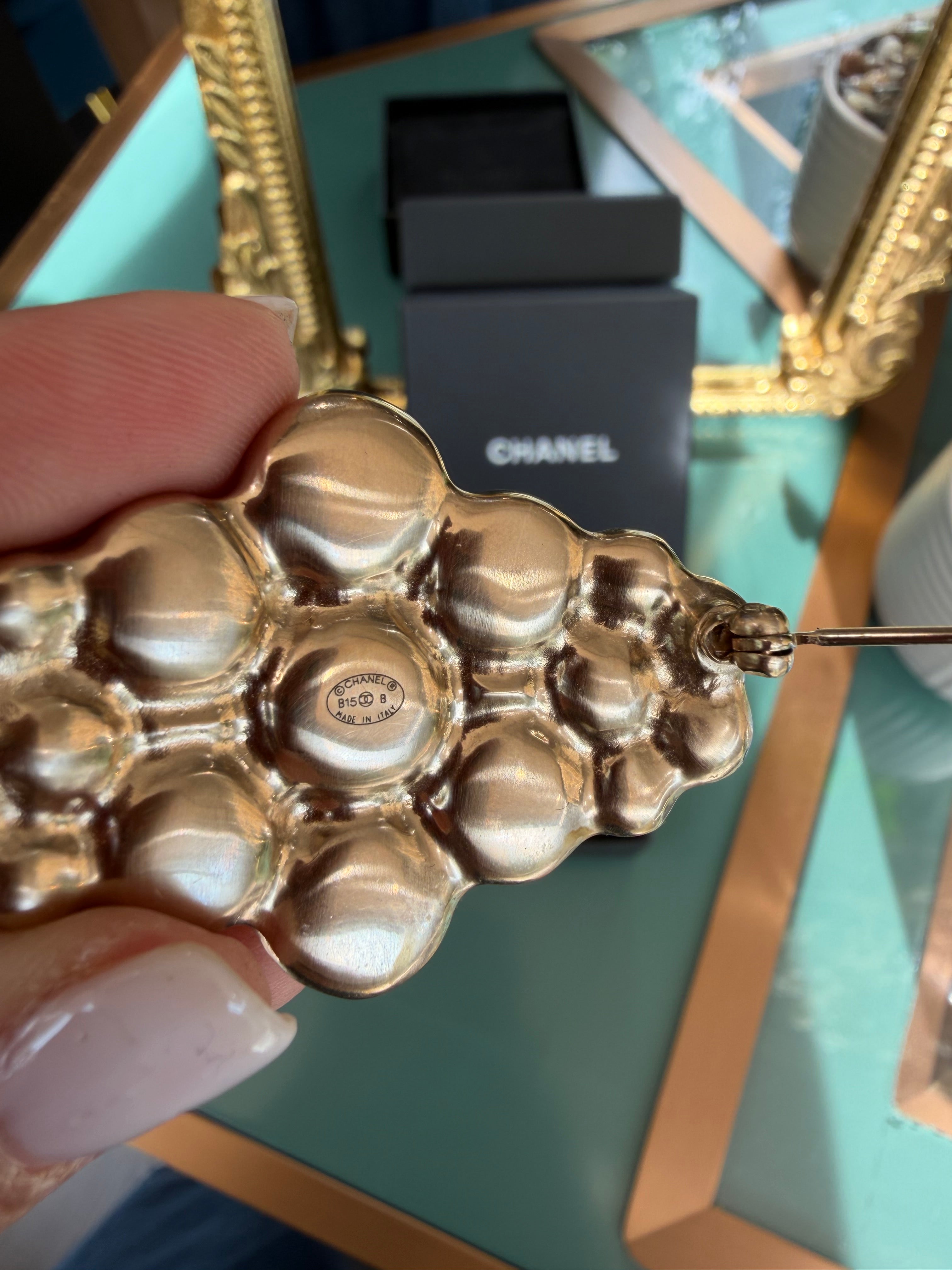 CHANEL COCO MARK PEARL BROOCH B15B